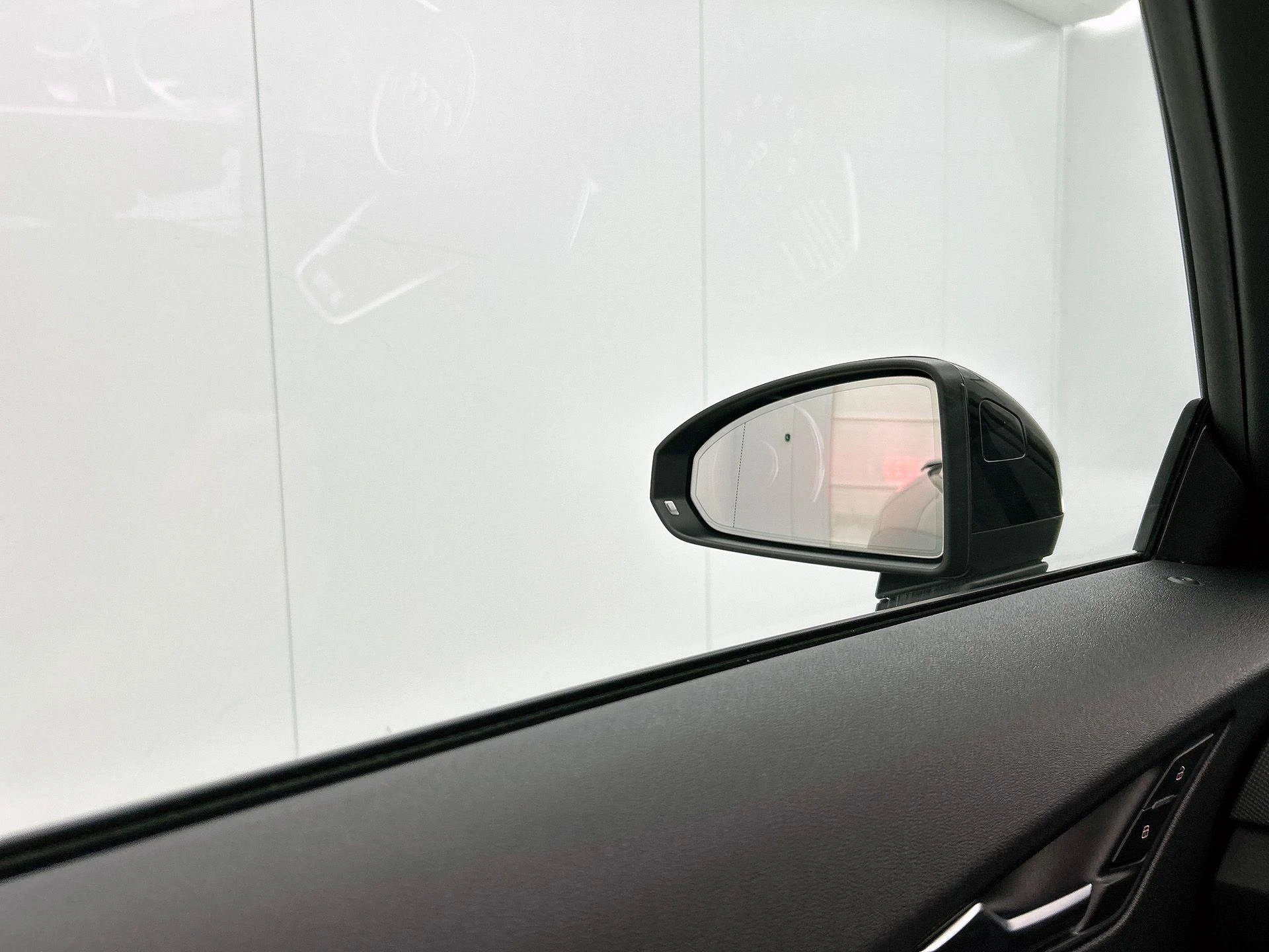 Audi-TT-image-18
