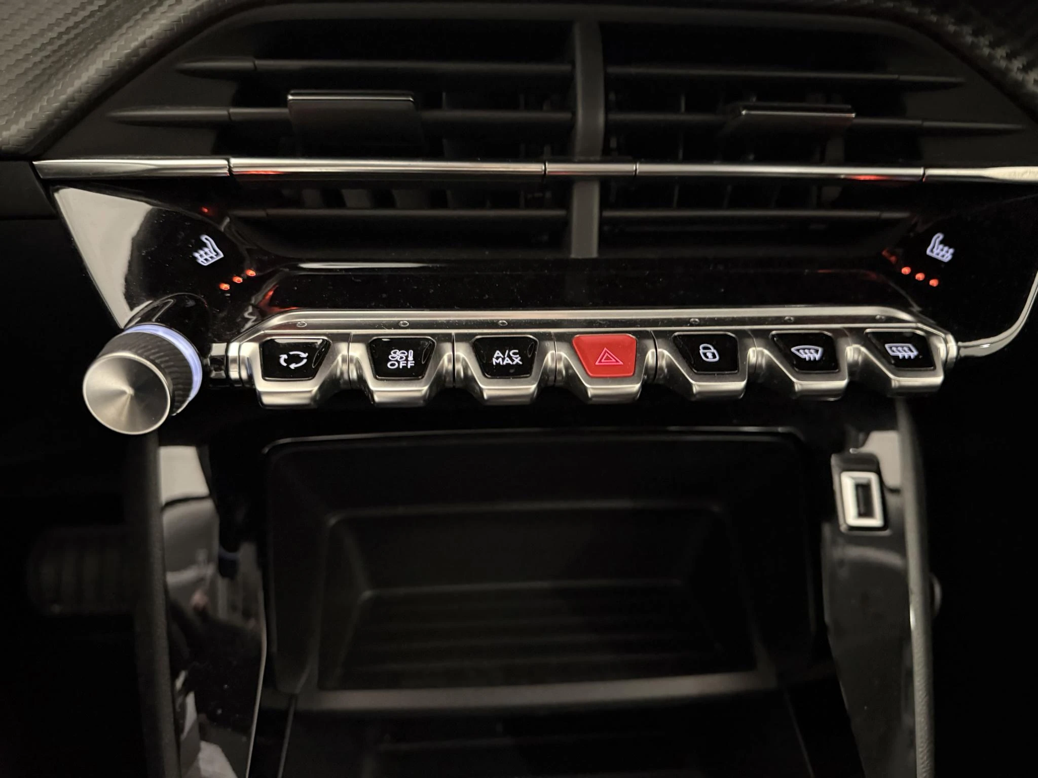 Peugeot-2008-image-10