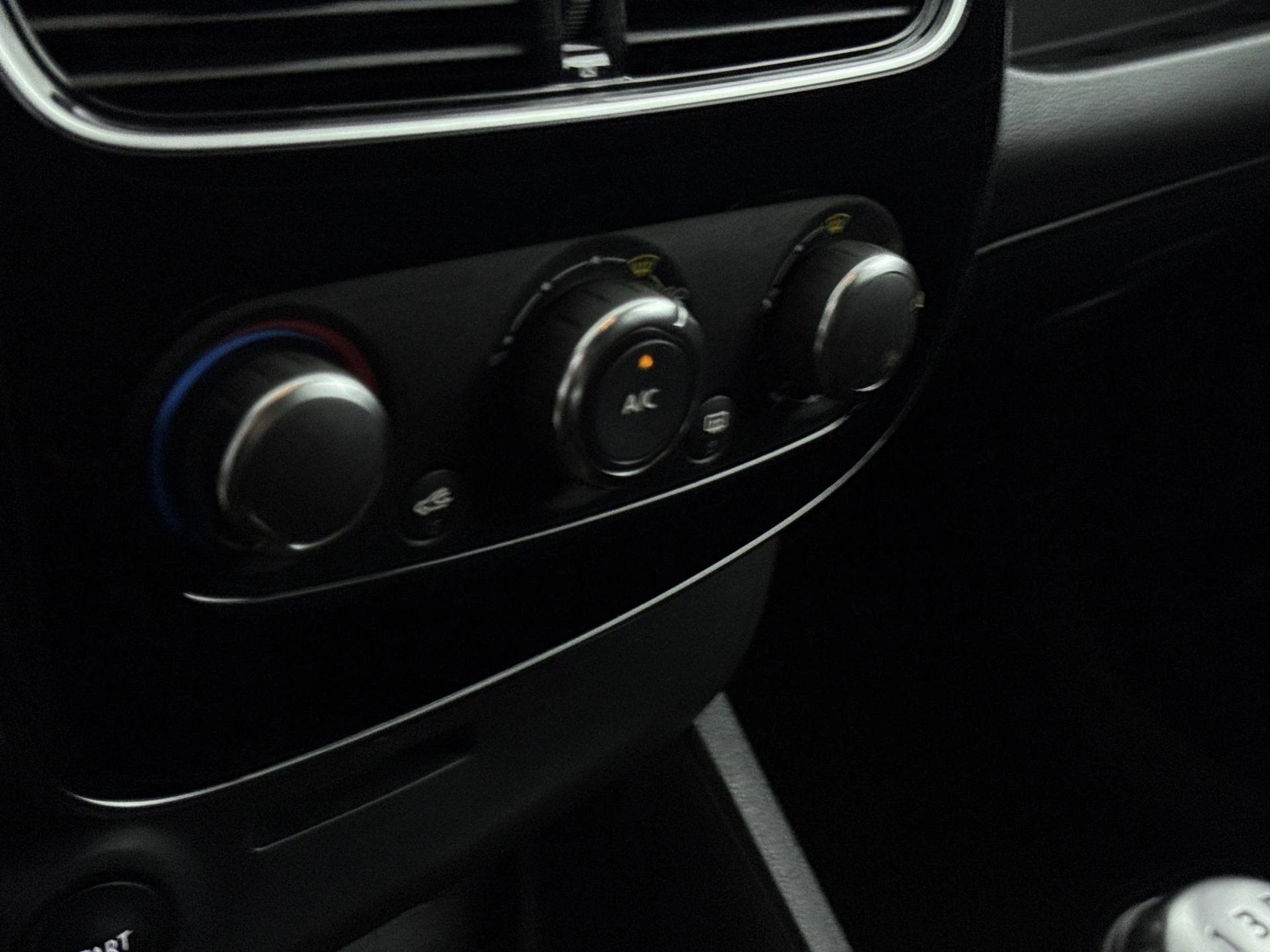 Renault Clio Estate 0.9 TCe Limited 90PK