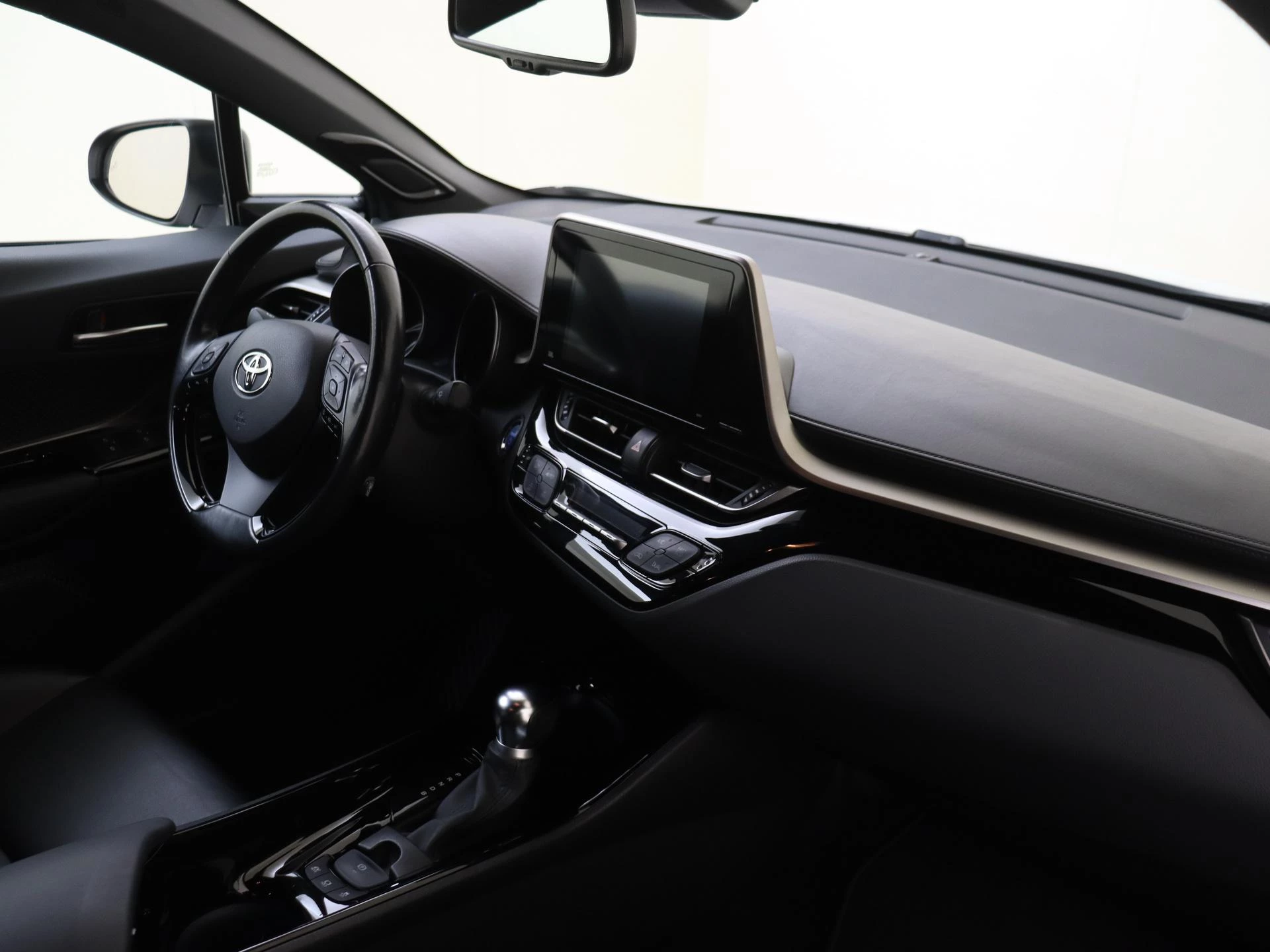 Toyota C-HR 1.8 Hybrid Style Ultimate