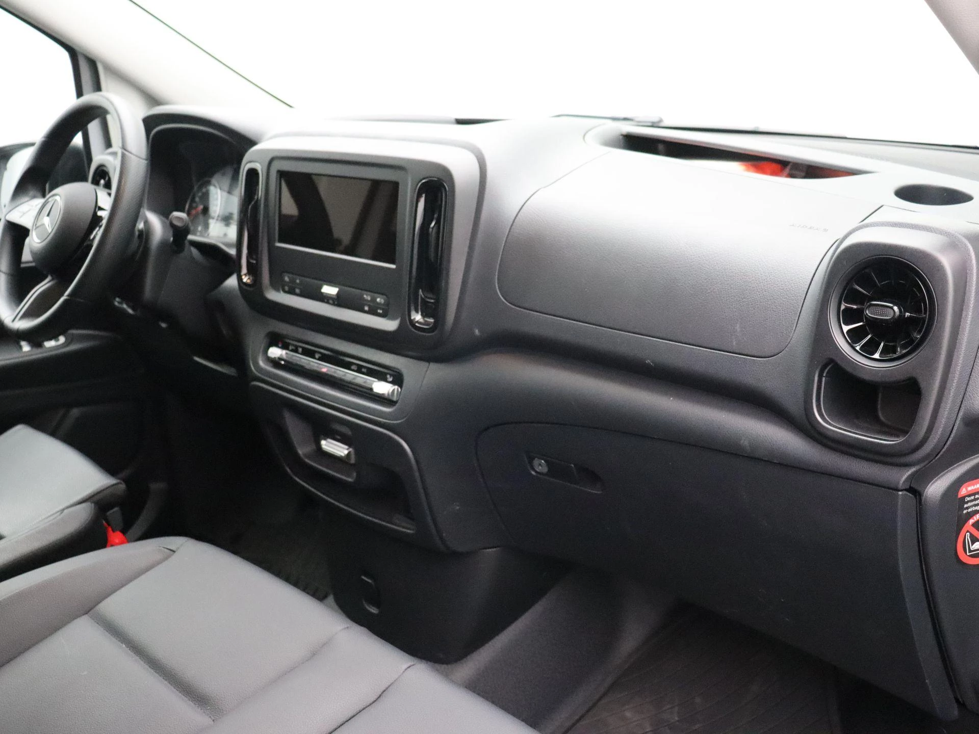 Mercedes-Benz Vito 2.0 CDI 114 PRO SWB L2