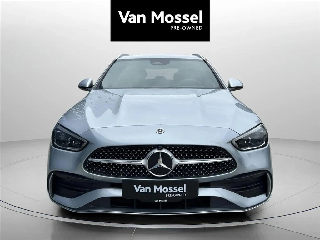 Mercedes-Benz-C-Klasse-image-1