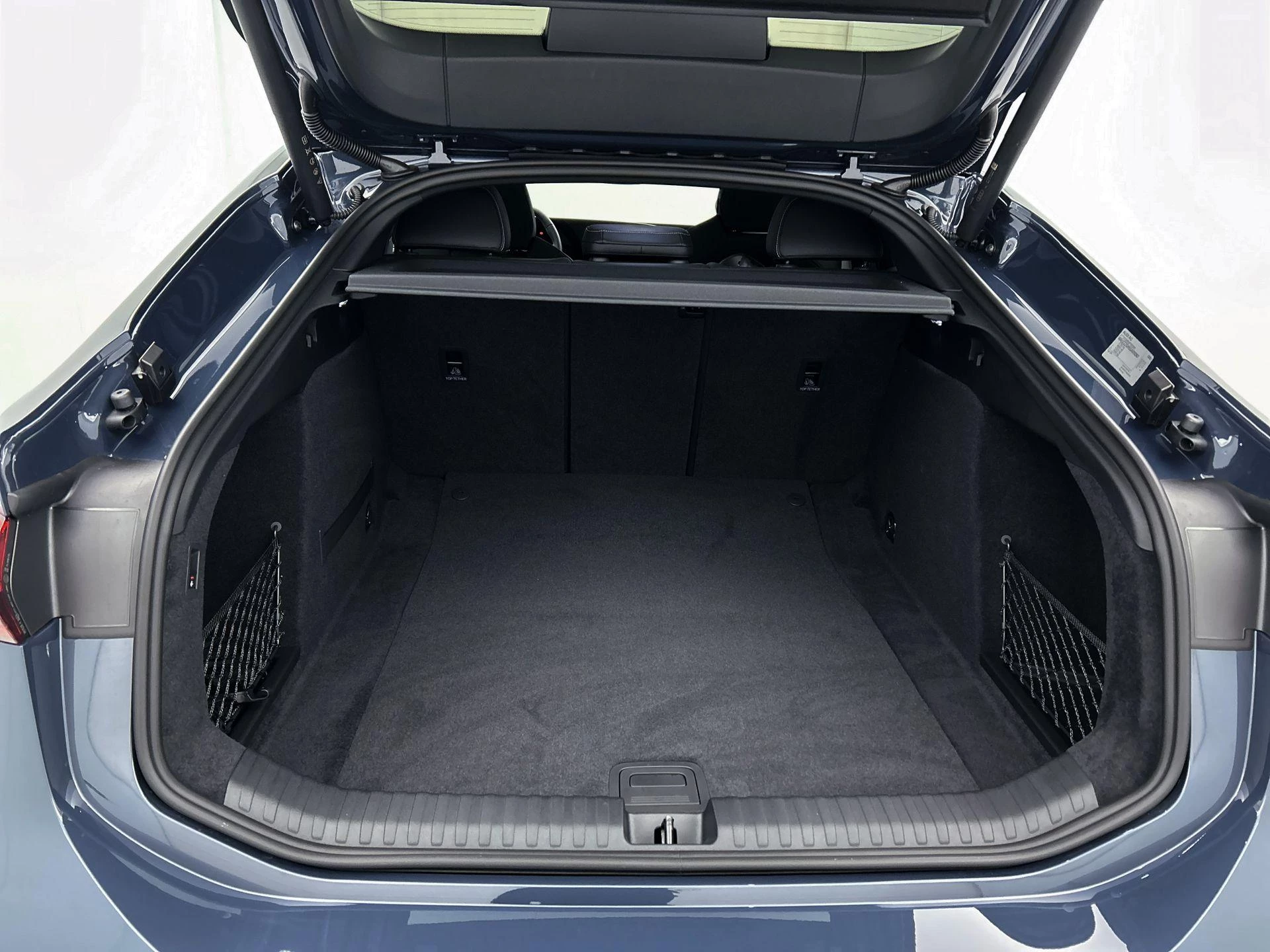 Audi-A6 Sportback e-tron-image-29