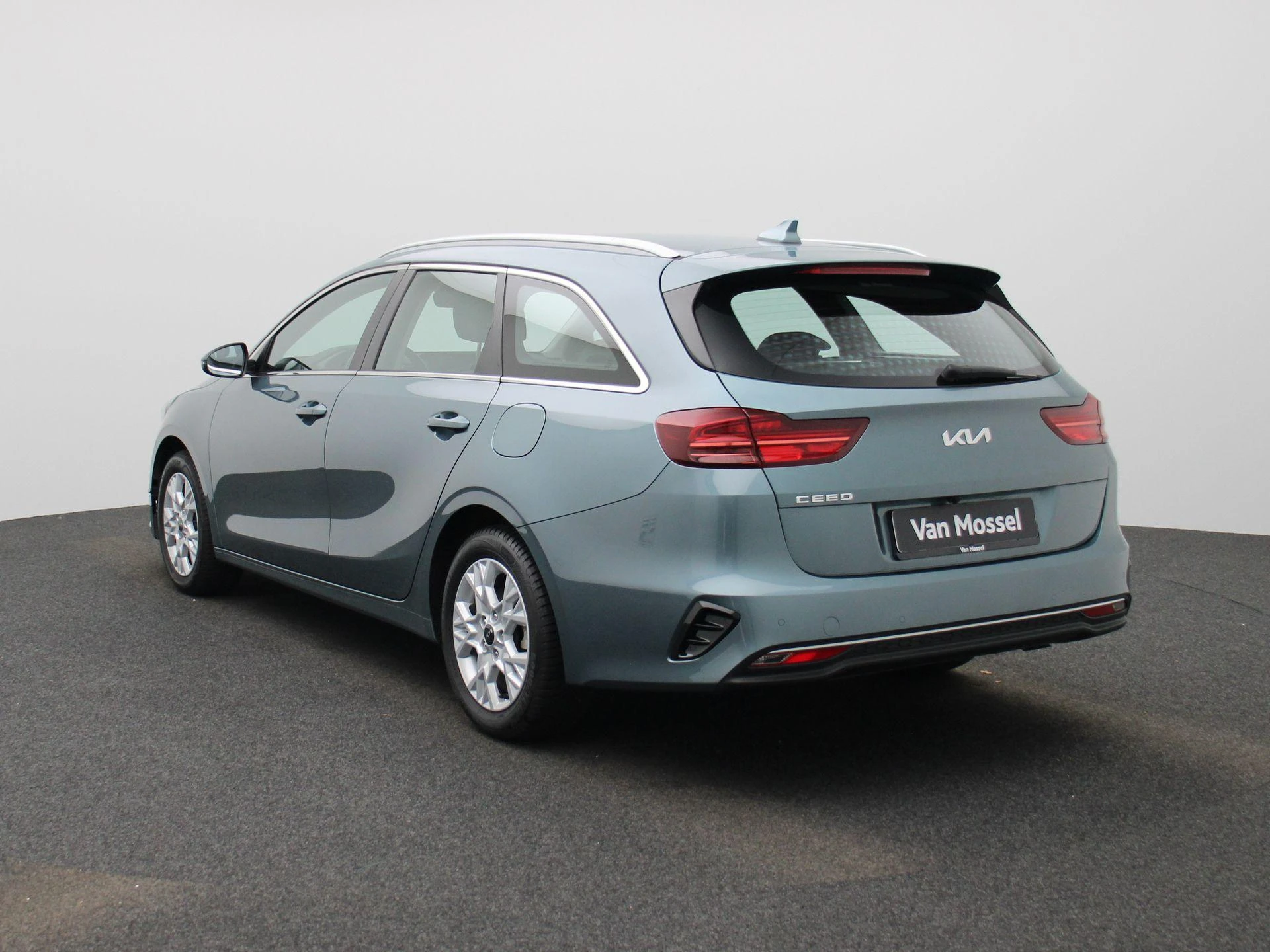 Kia-cee'd-image-1