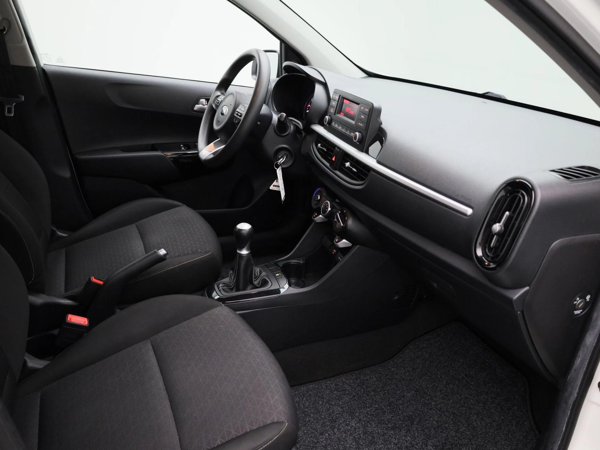 Kia-Picanto-image-23