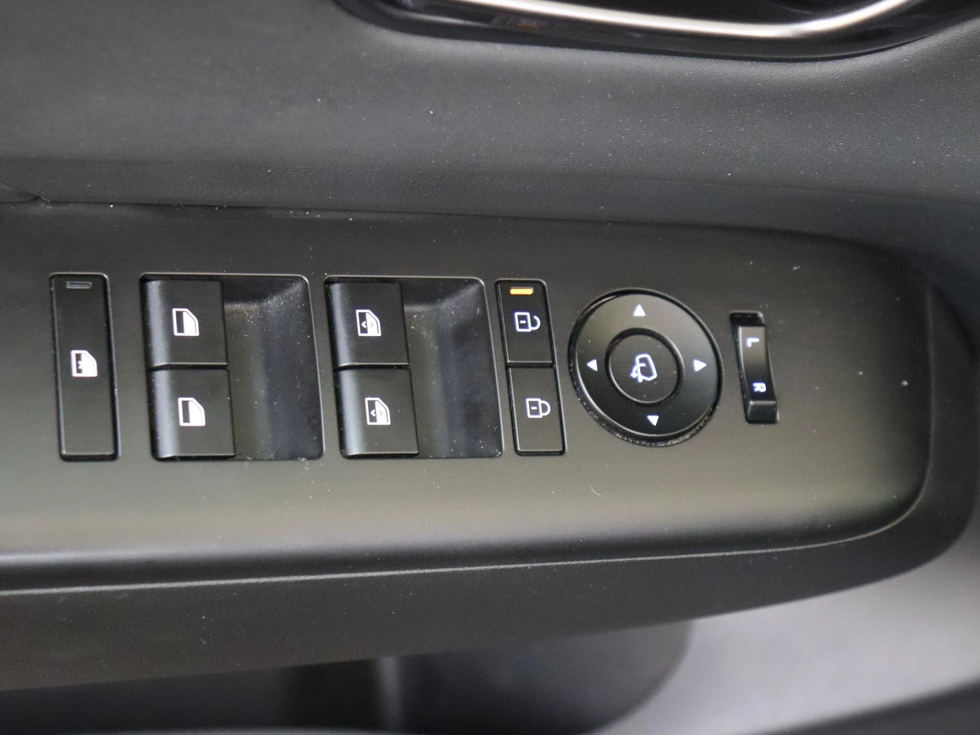 Hyundai-Kona-image-24