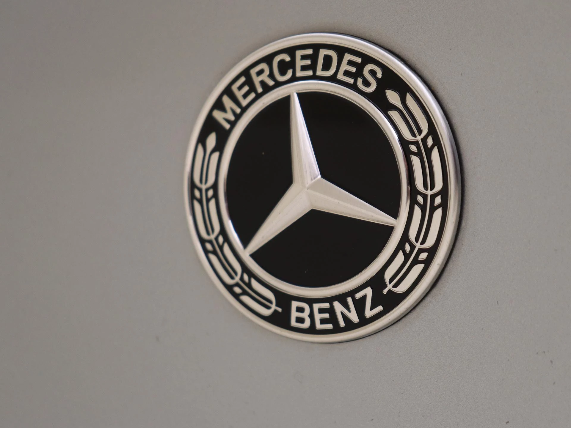 Mercedes-Benz EQS SUV 450 4MATIC AMG Line 7p 118 kWh