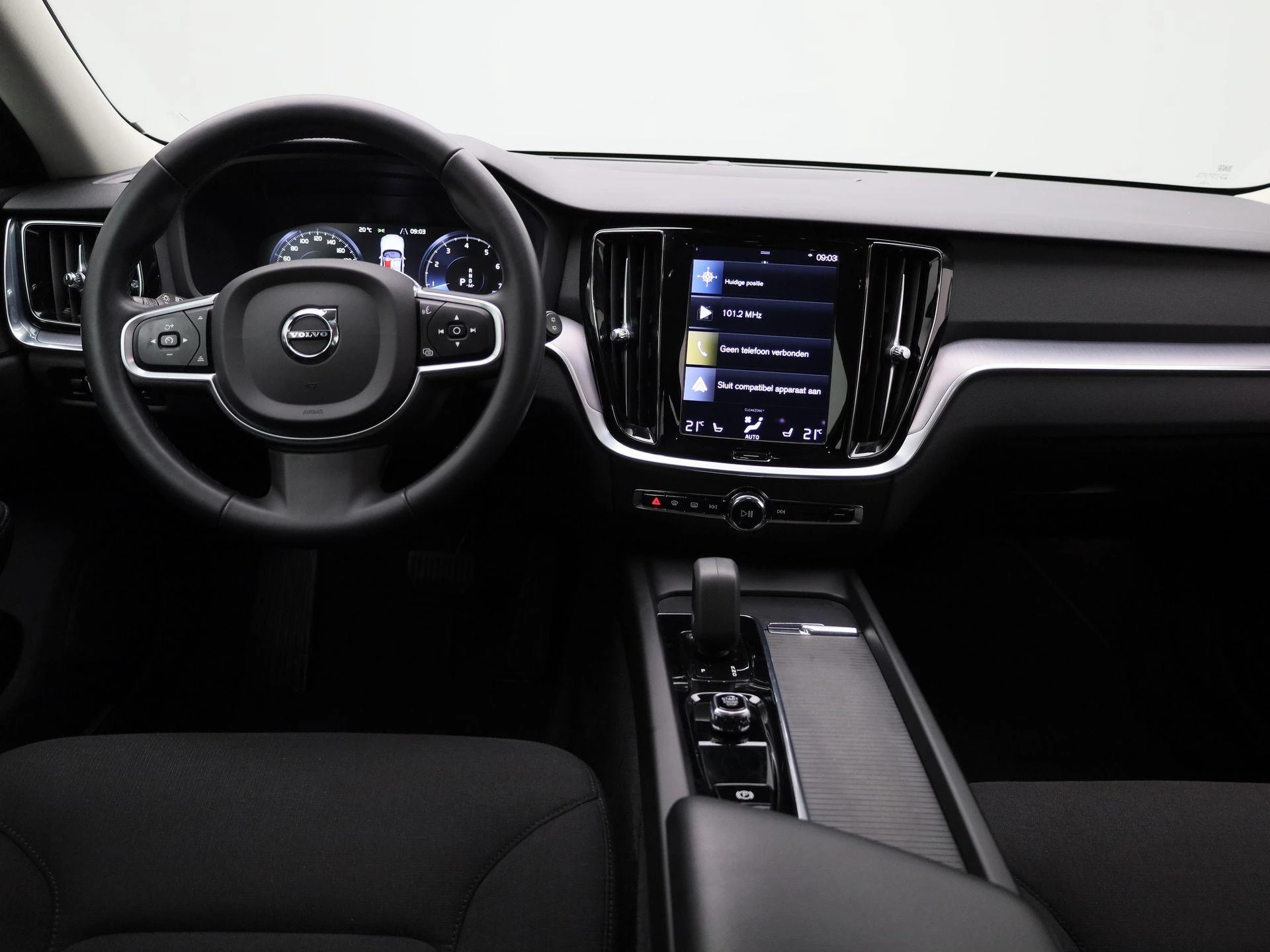 Volvo-V60-image-8