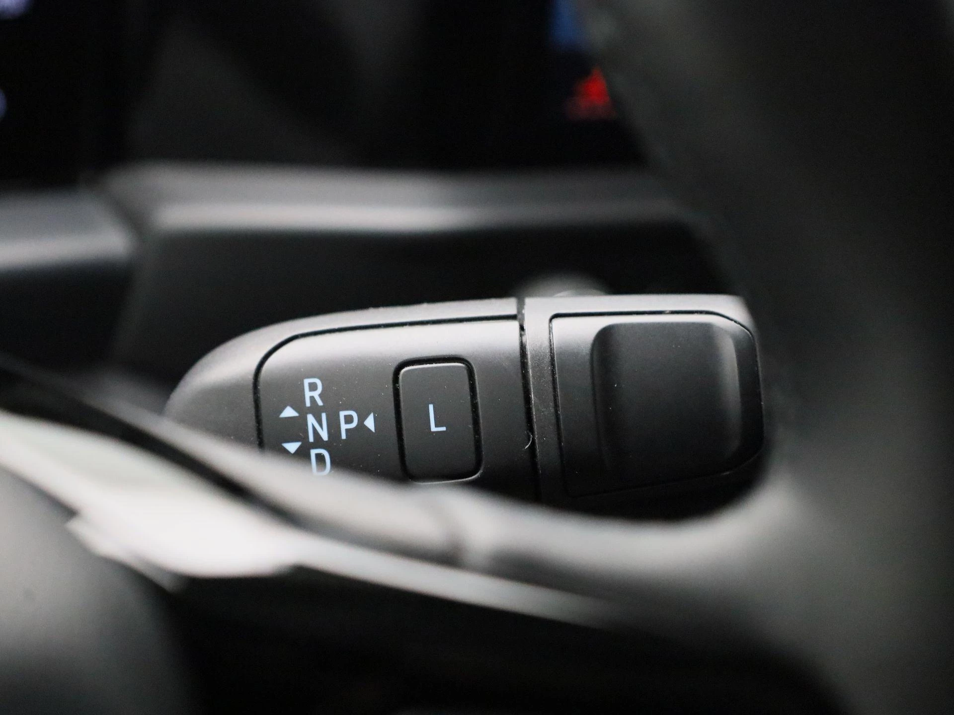 Ford-Transit Custom-image-21