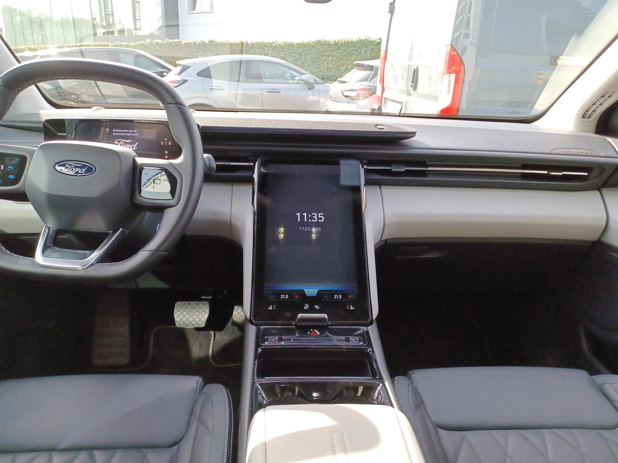 Ford-Explorer-image-13