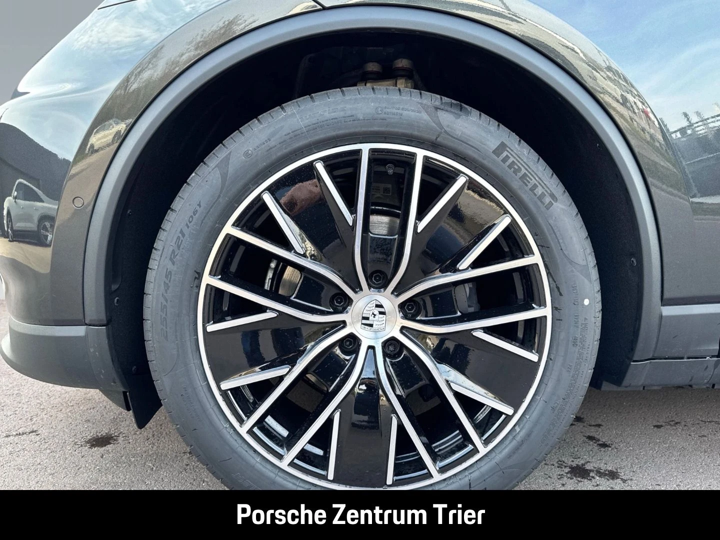 Porsche-Macan-image-7