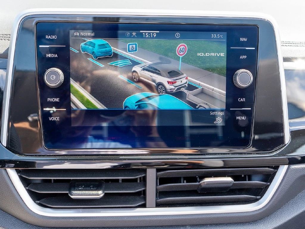 Volkswagen T-Roc Cabriolet 1.5 TSI DSG R-Line