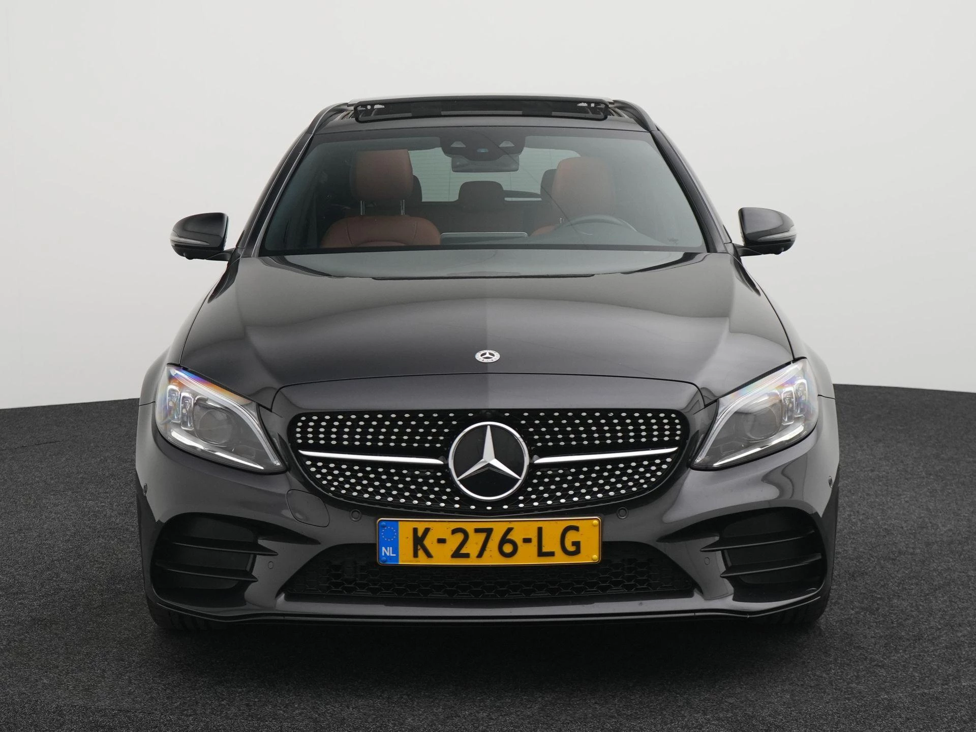 Mercedes-Benz-C-Klasse-image-2