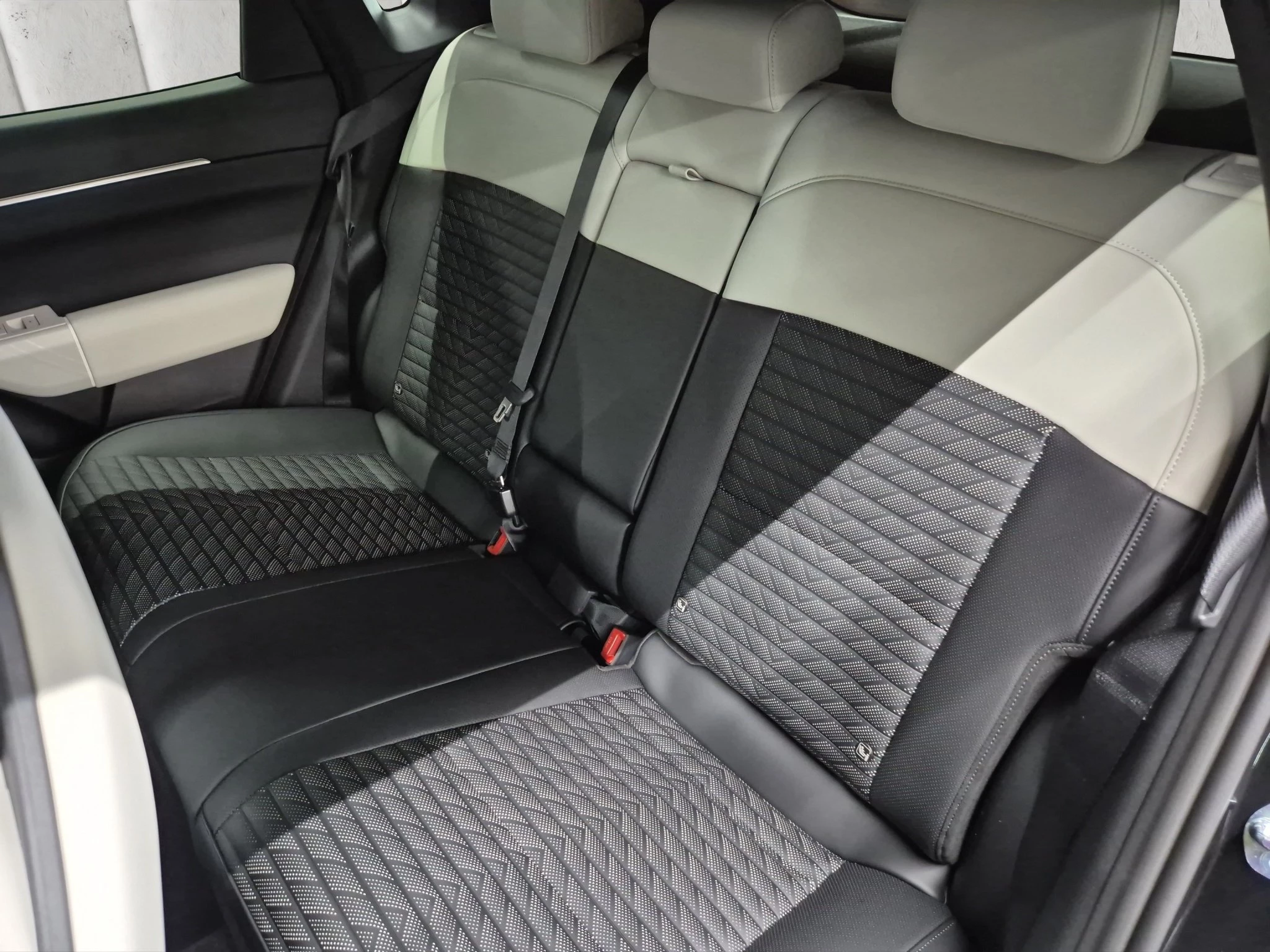 Kia EV4 Hatchback GT-line 81 kWh 150 kW Frontantrieb