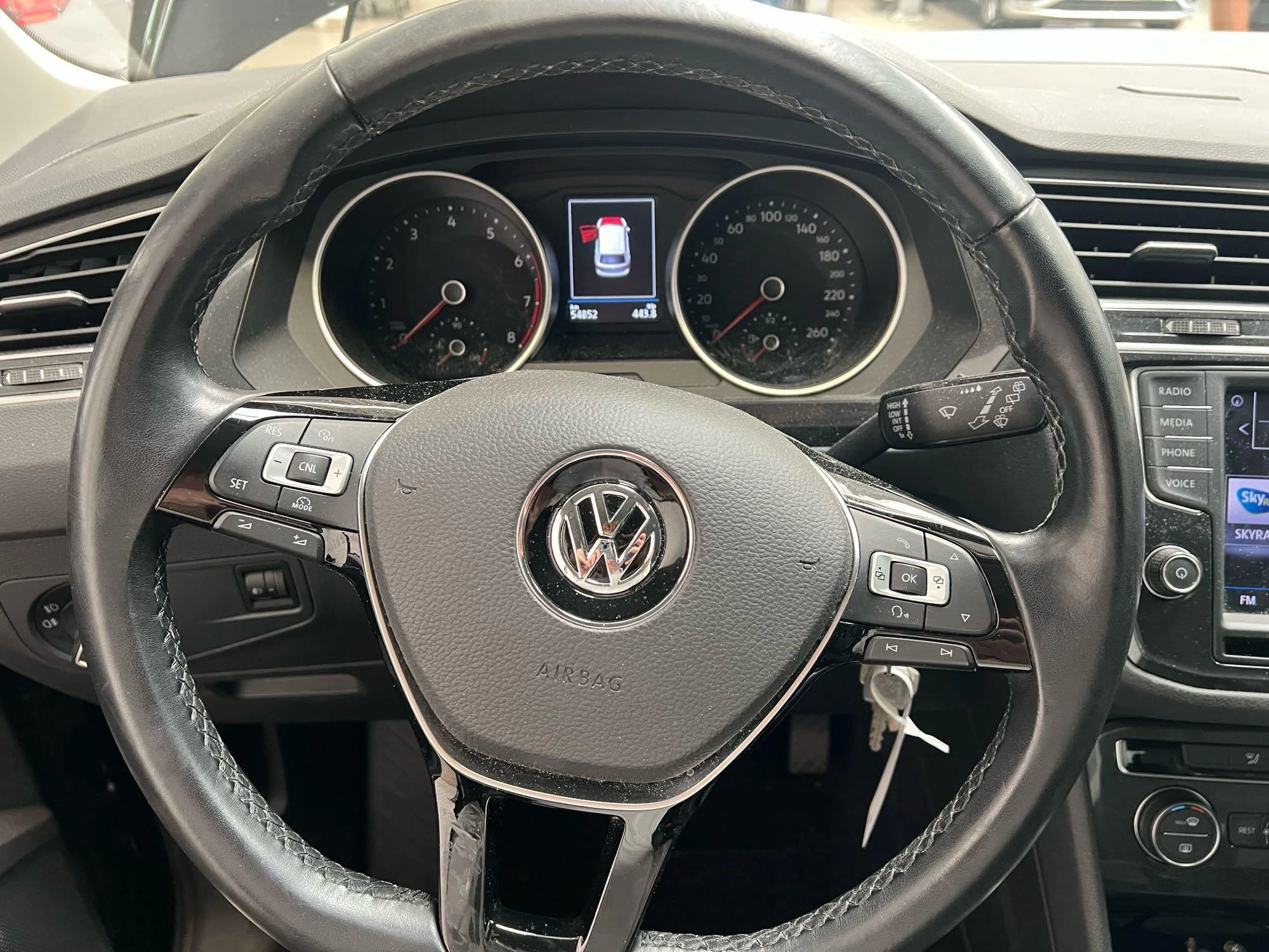 Volkswagen Tiguan 1.4 TSI Connected Series