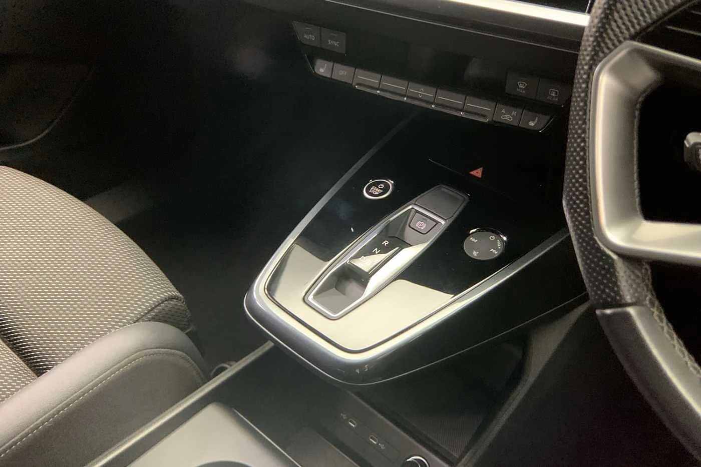 Audi-Q4 Sportback e-tron-image-7