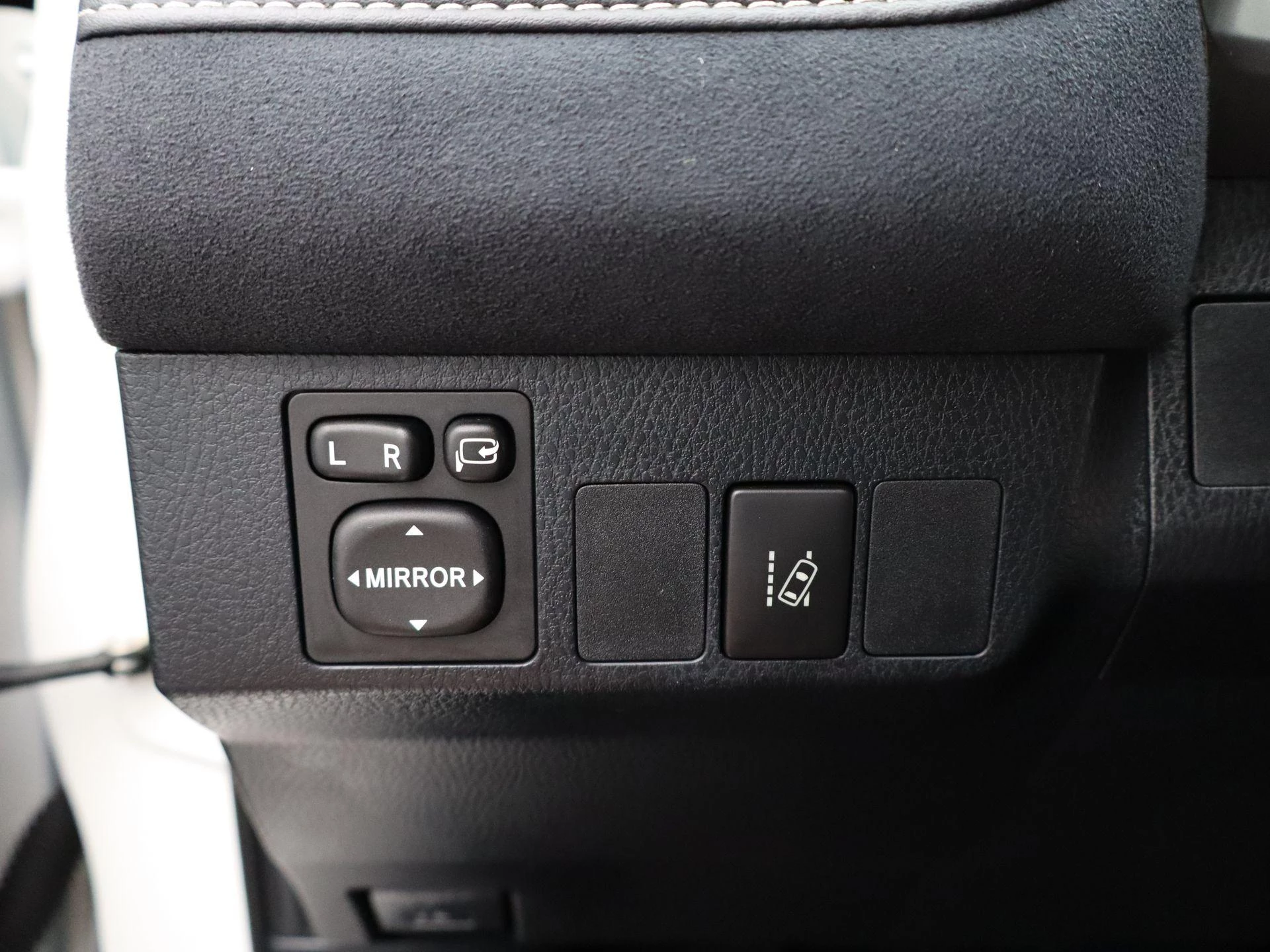 Toyota-RAV4-image-23
