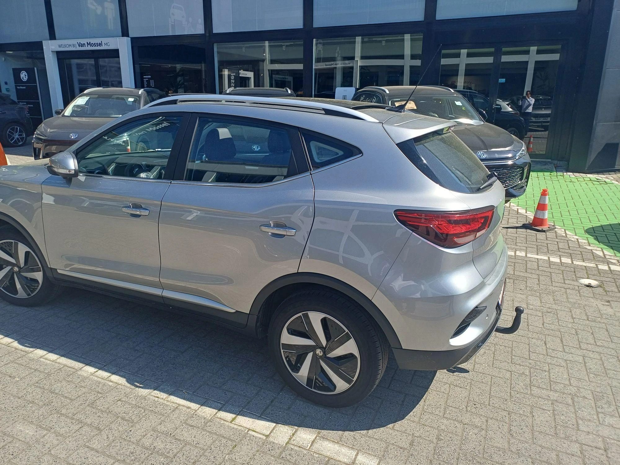 MG-ZS-image-1