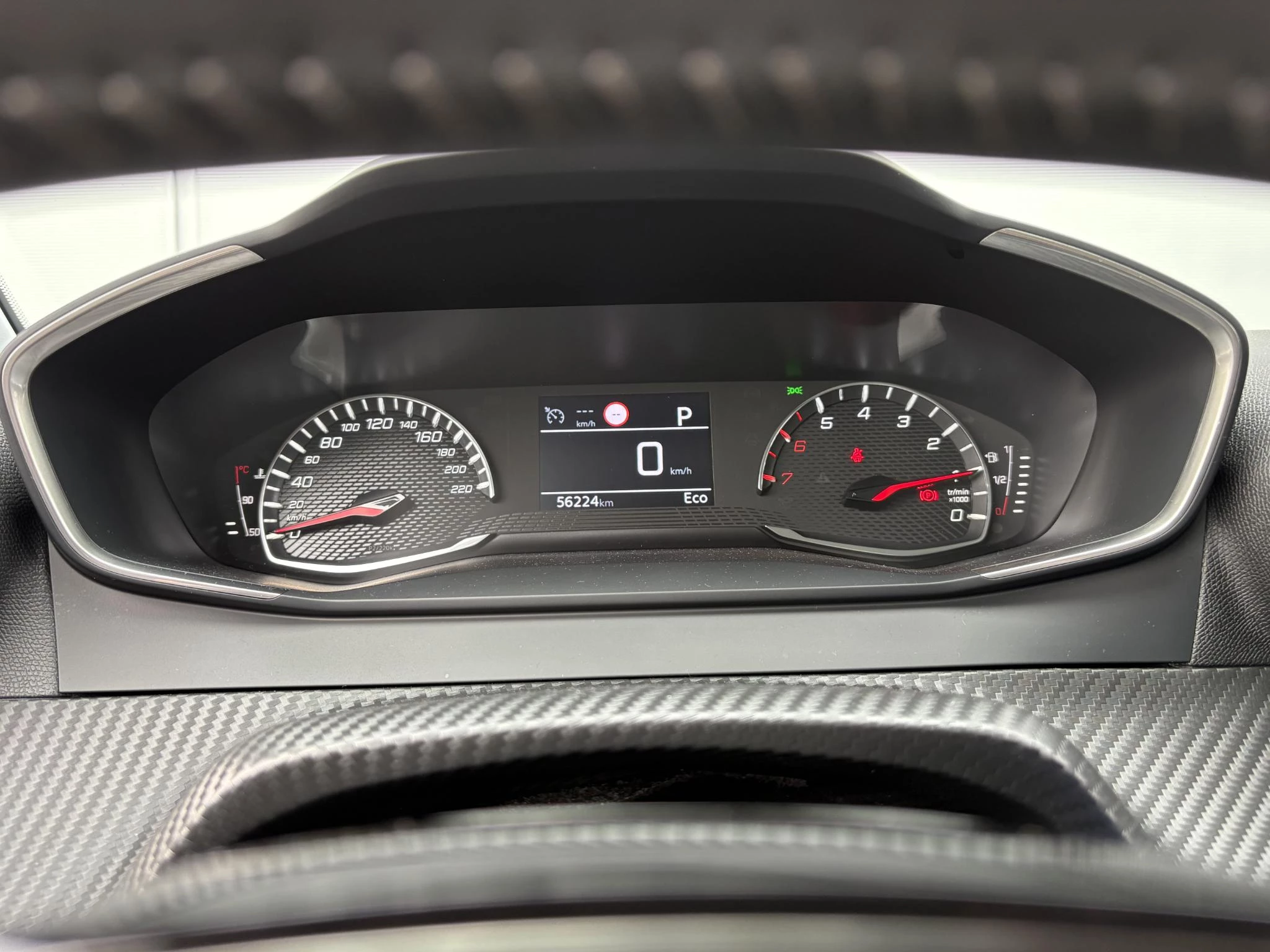 Peugeot-208-image-11