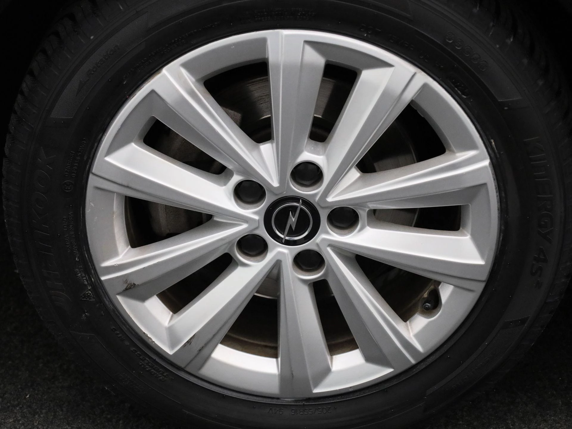 Opel-Astra-image-11