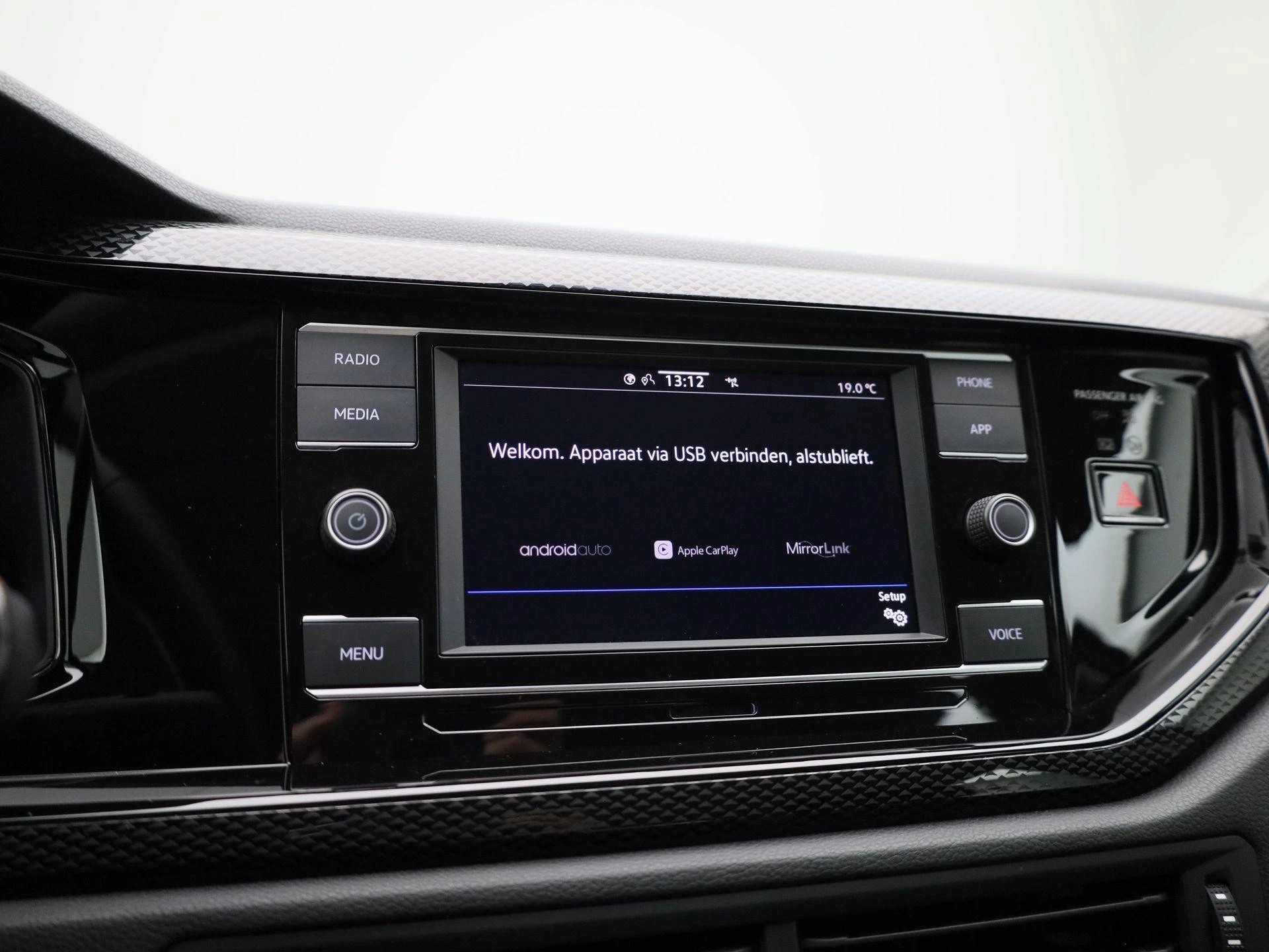 Volkswagen-Taigo-image-22