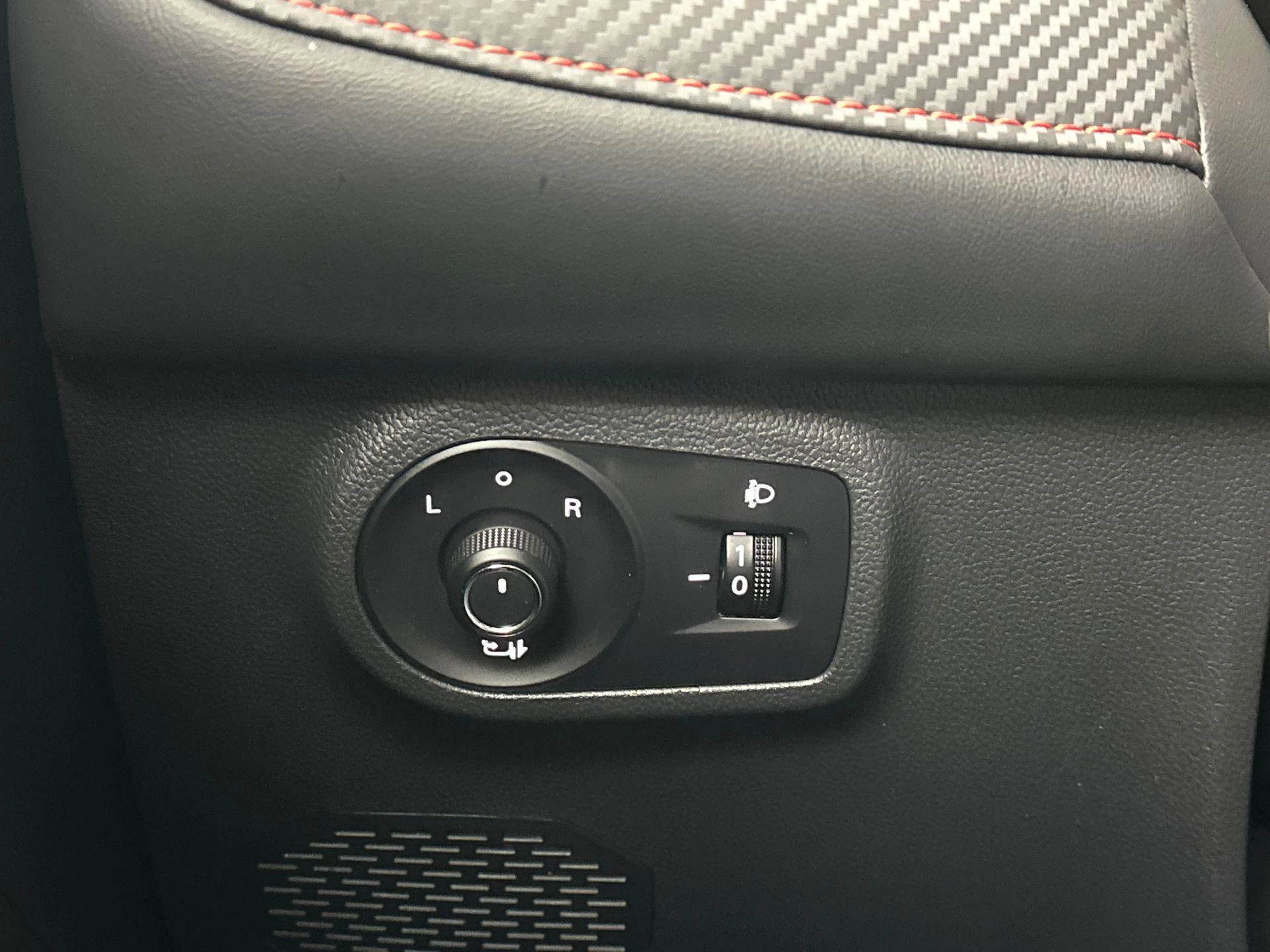MG ZS EV Standard Range Luxury 50 kWh