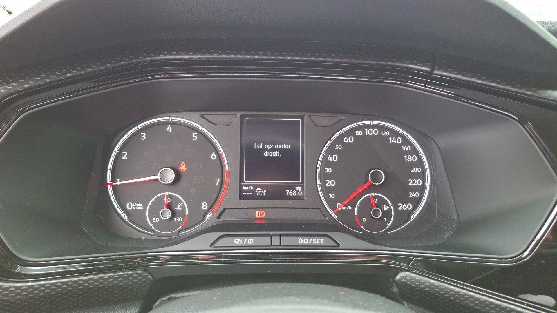 Volkswagen-T-Cross-image-14