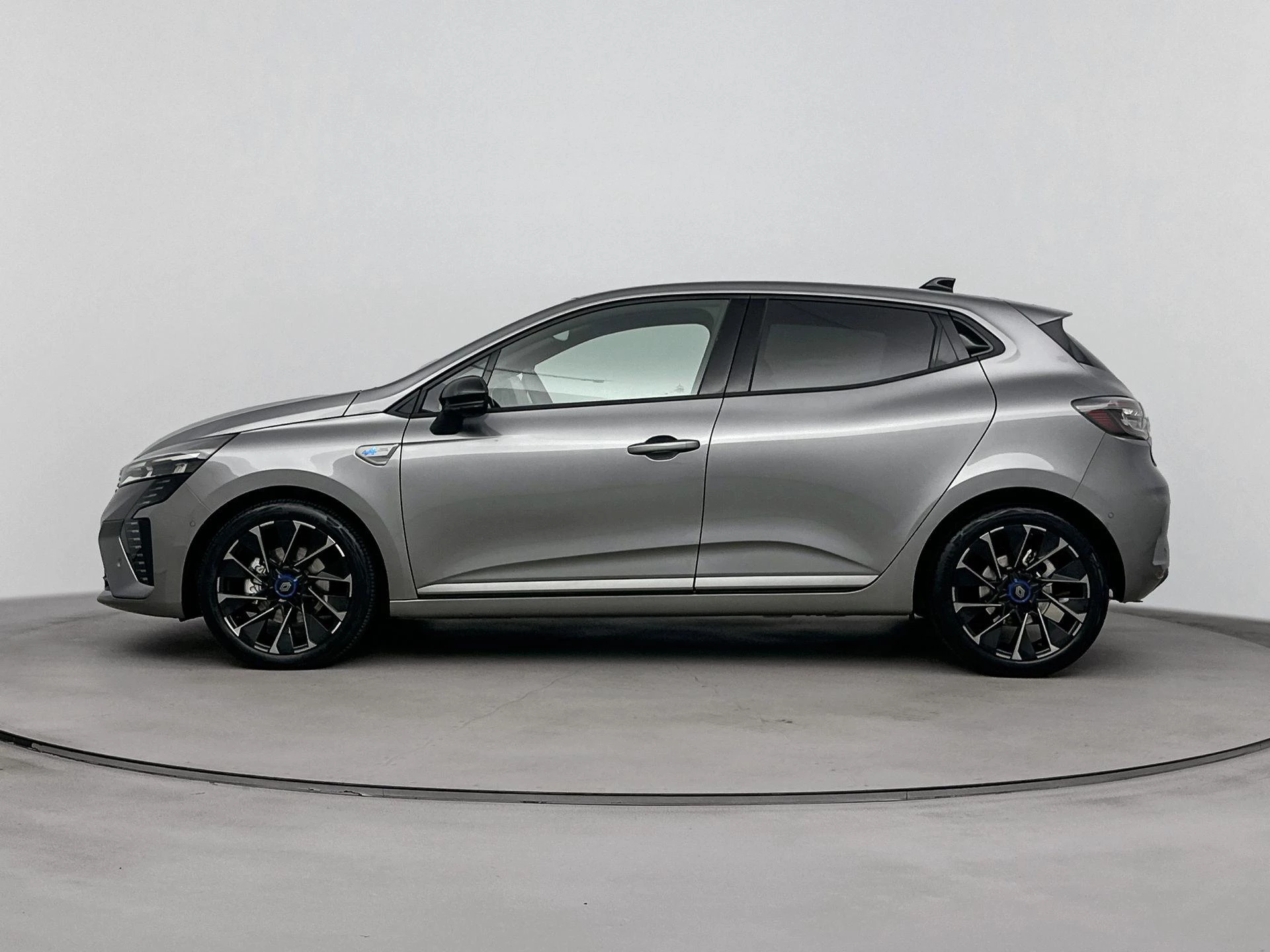 Renault-Clio-image-1