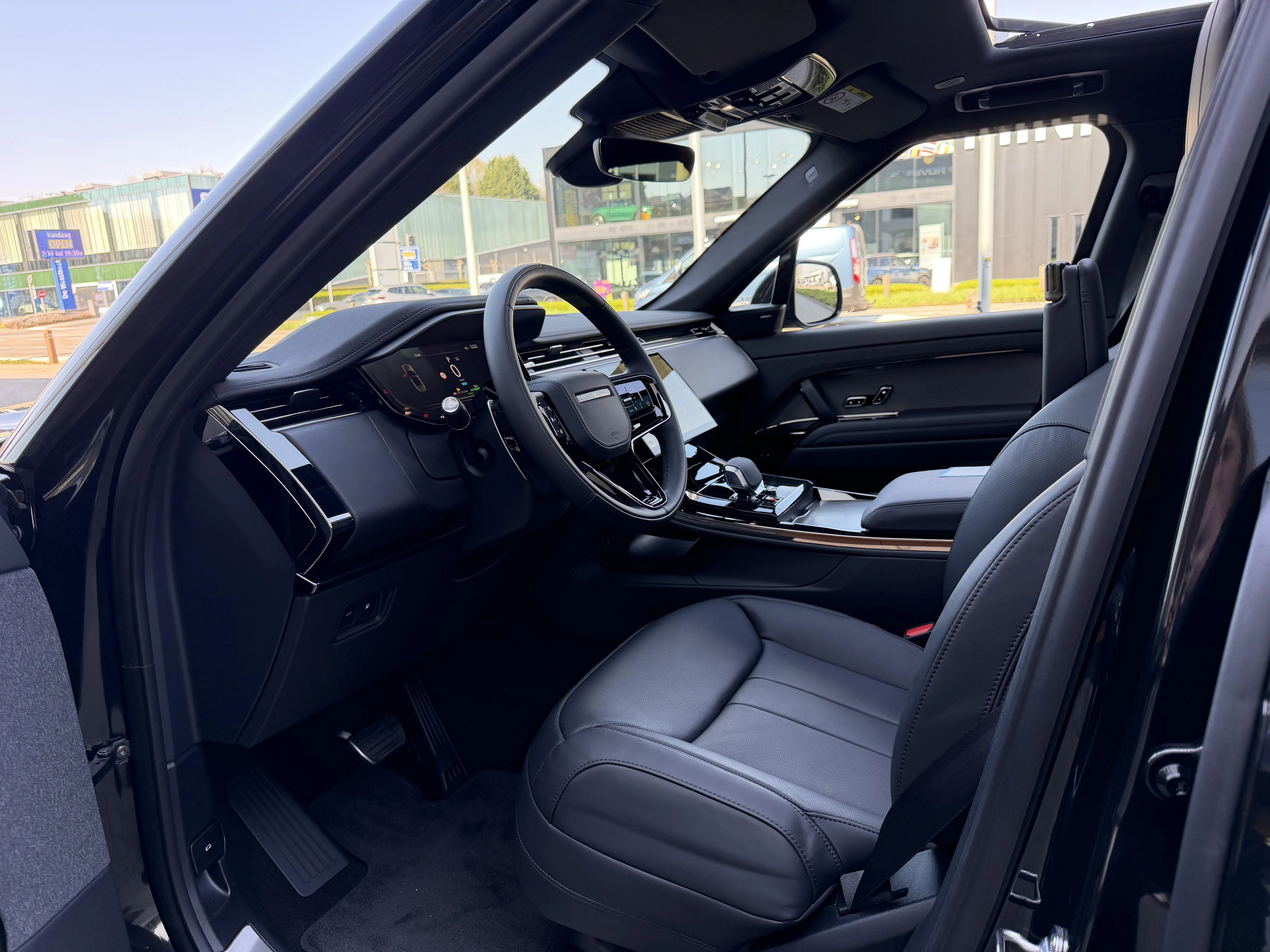 Land Rover-Range Rover Sport-image-10