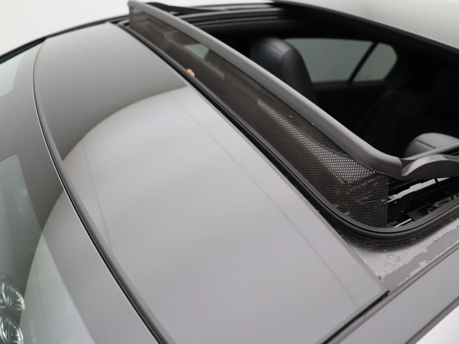 Mercedes-Benz Classe A 250 e AMG Line + MULTIBEAM LED + PANORAMISCH DAK + CARPLAY +