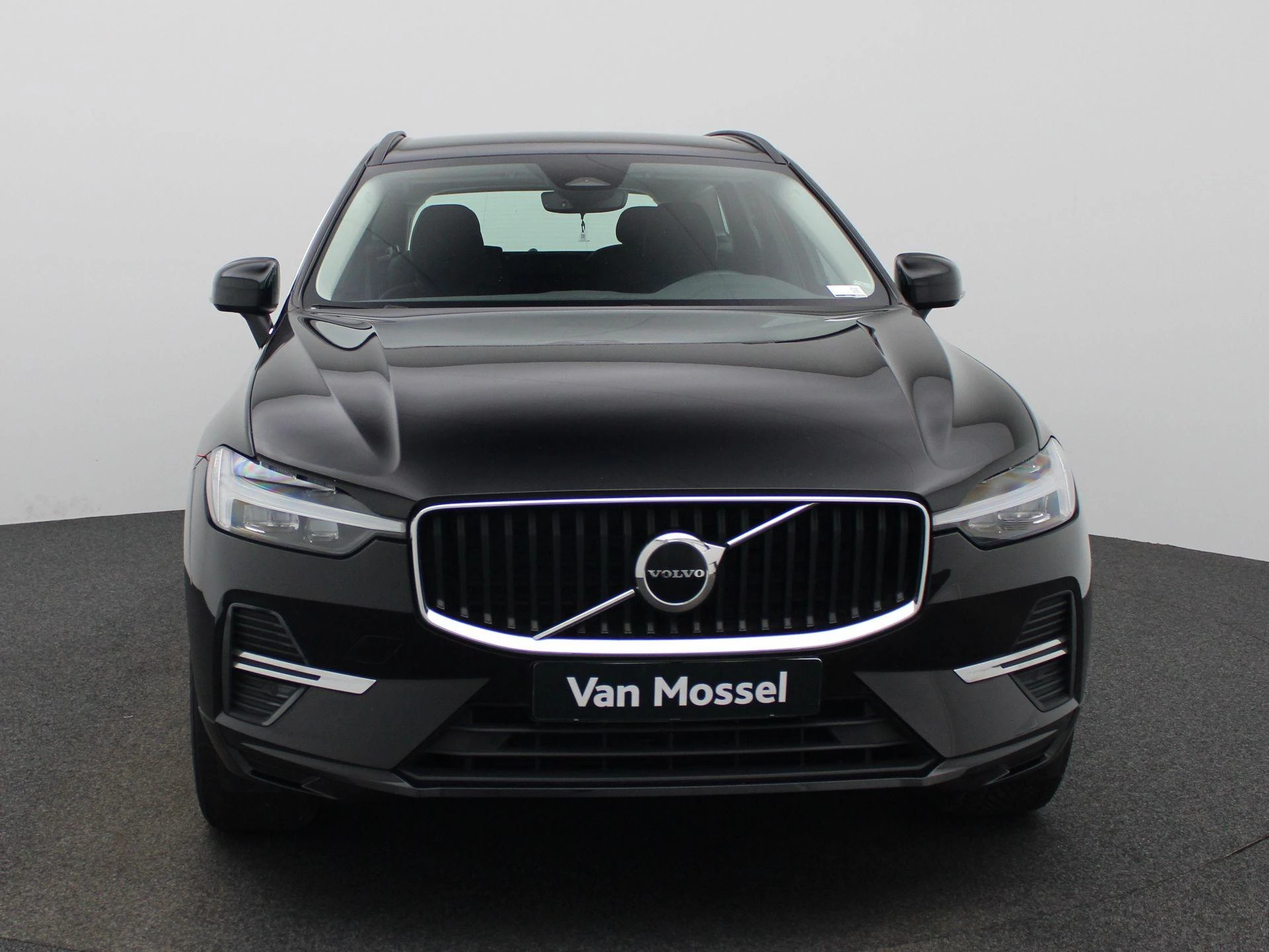 Volvo-XC60-image-2