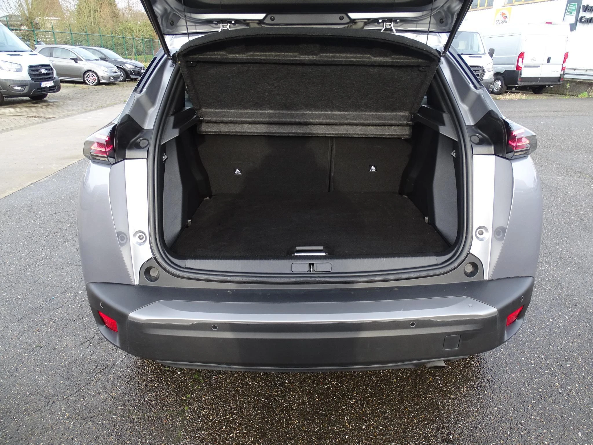 Peugeot-2008-image-14