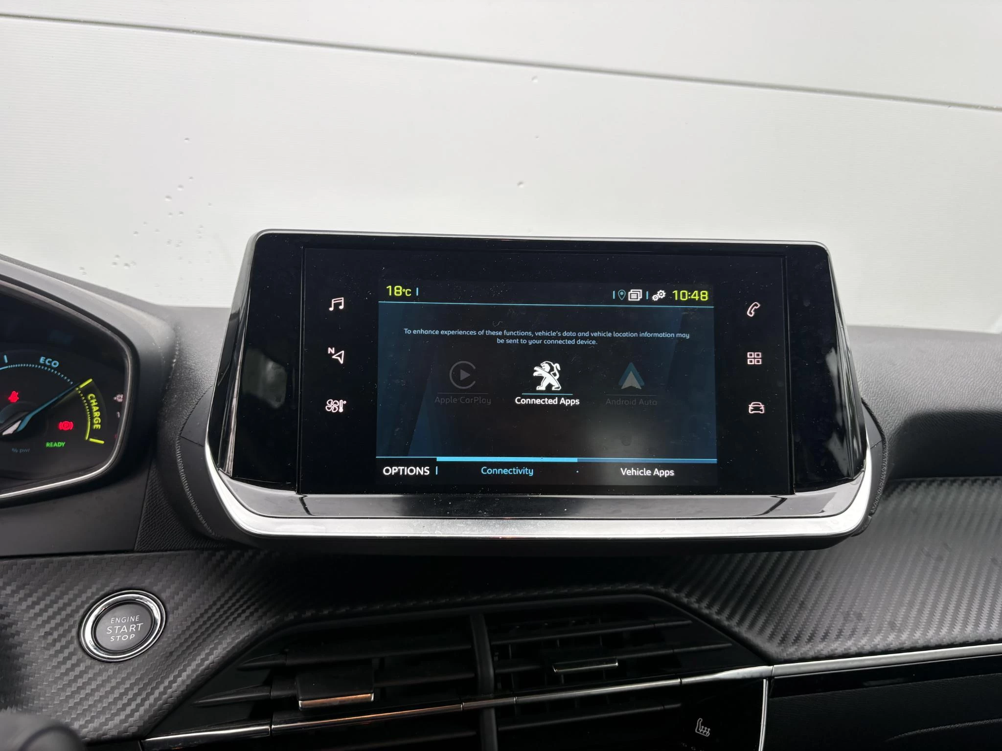 Peugeot-e-208-image-19