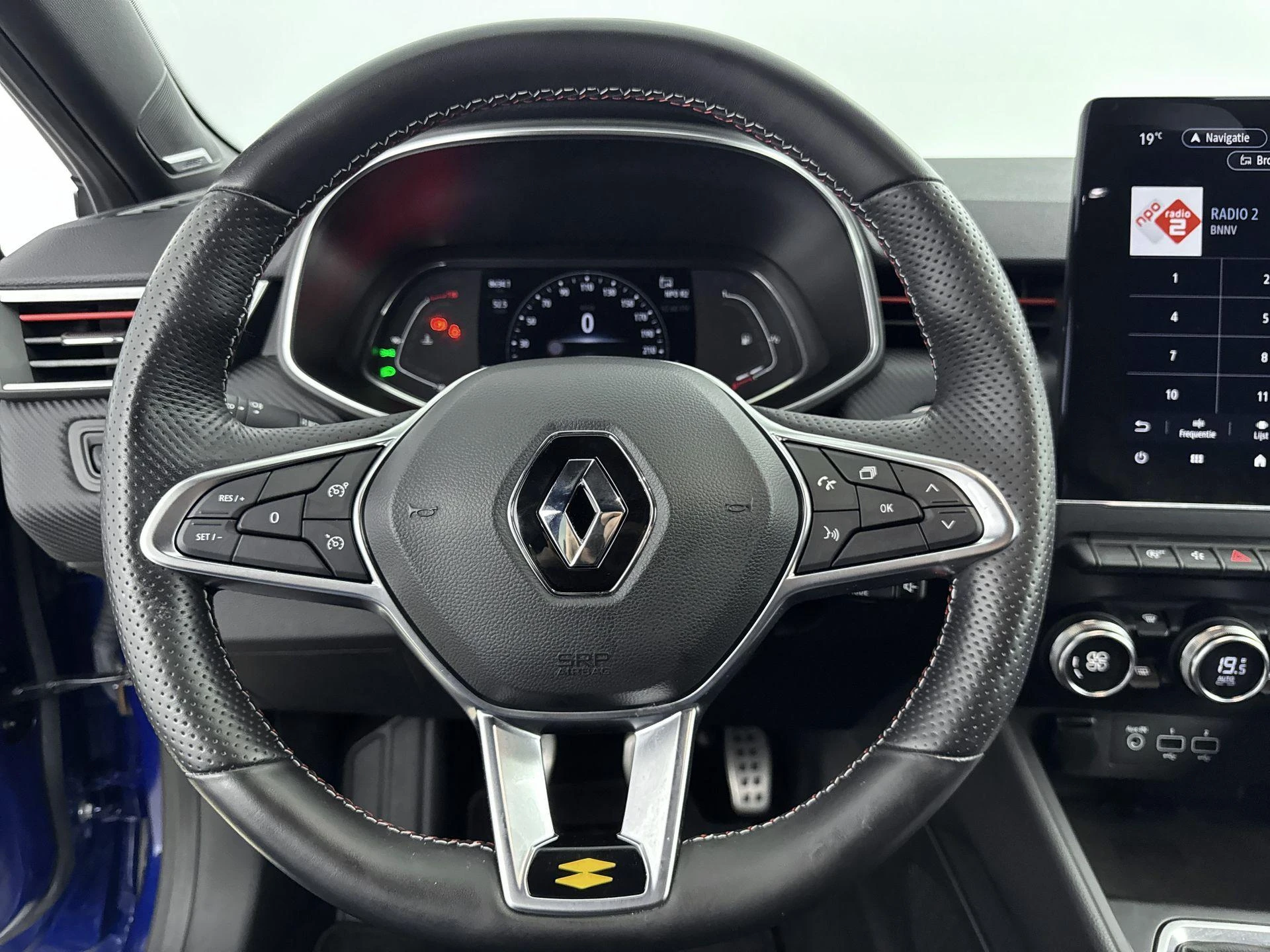 Renault-Clio-image-24