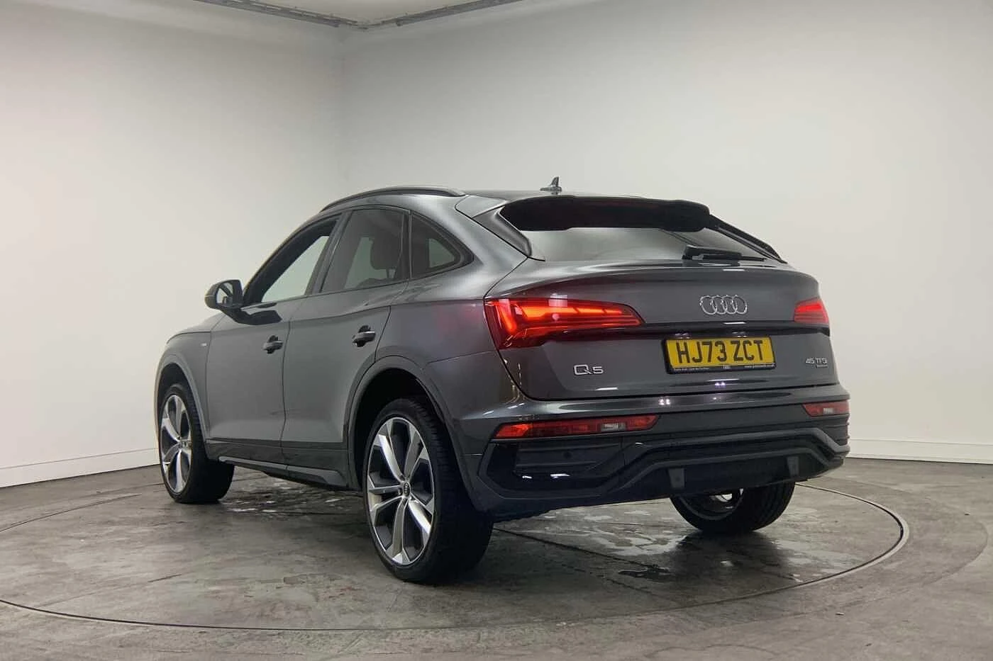 Audi-Q5-image-2