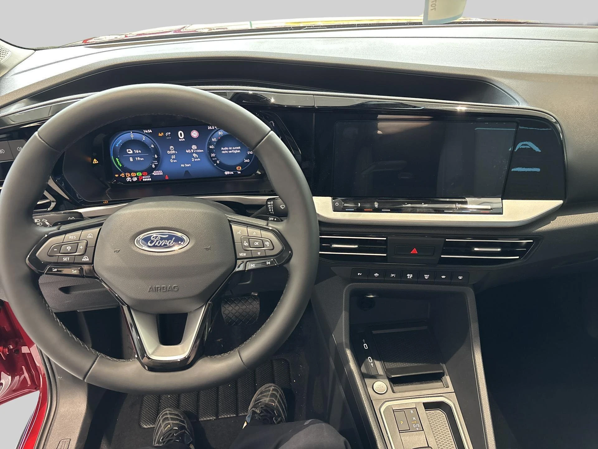 Ford-Tourneo Connect-image-12