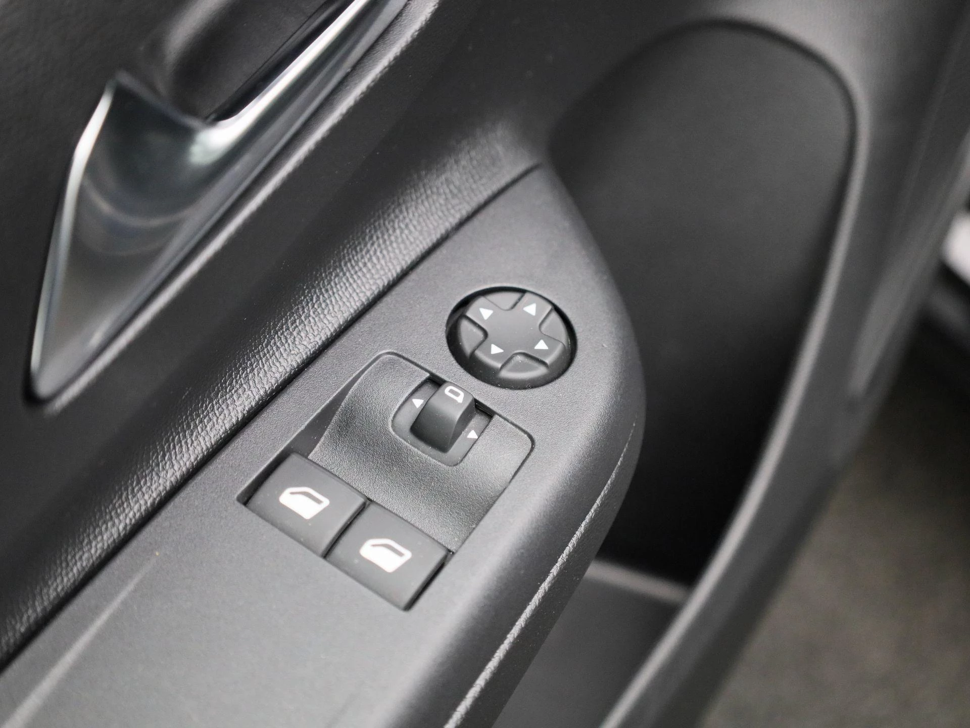 Opel-Corsa-image-25