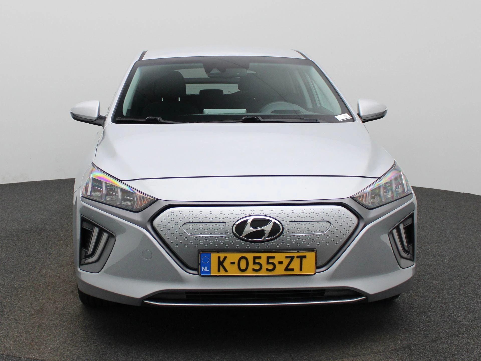 Hyundai-IONIQ-image-4