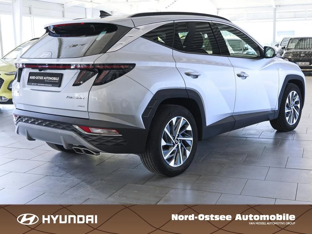 Hyundai Tucson 1.6 T-GDI TREND 4WD SHZ LHZ NAVI KAMERA Trend