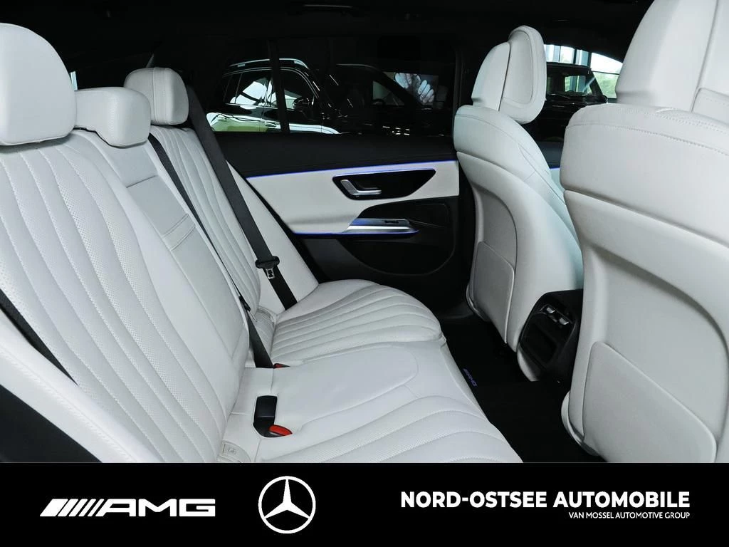 Mercedes-Benz E-Klasse 300 de T AMG-EDIT. NIGHT PANO AHK LEDER-BEIGE AMG