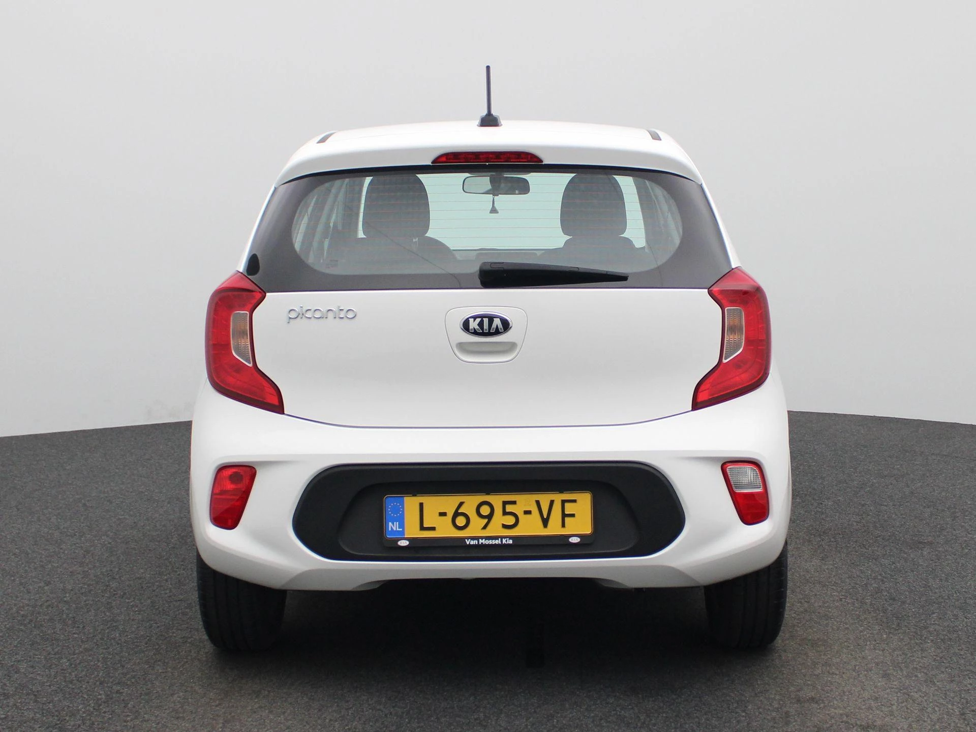 Kia-Picanto-image-4