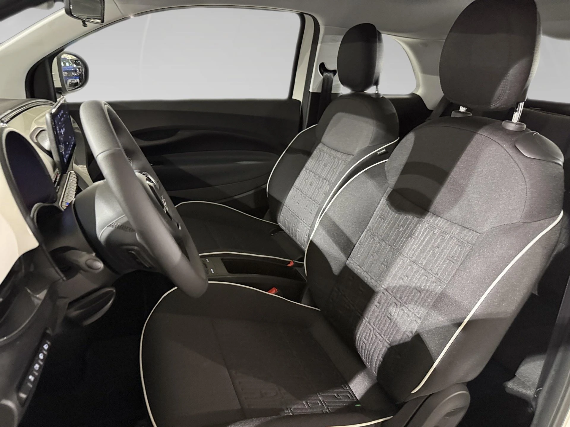 Fiat-500e-image-3