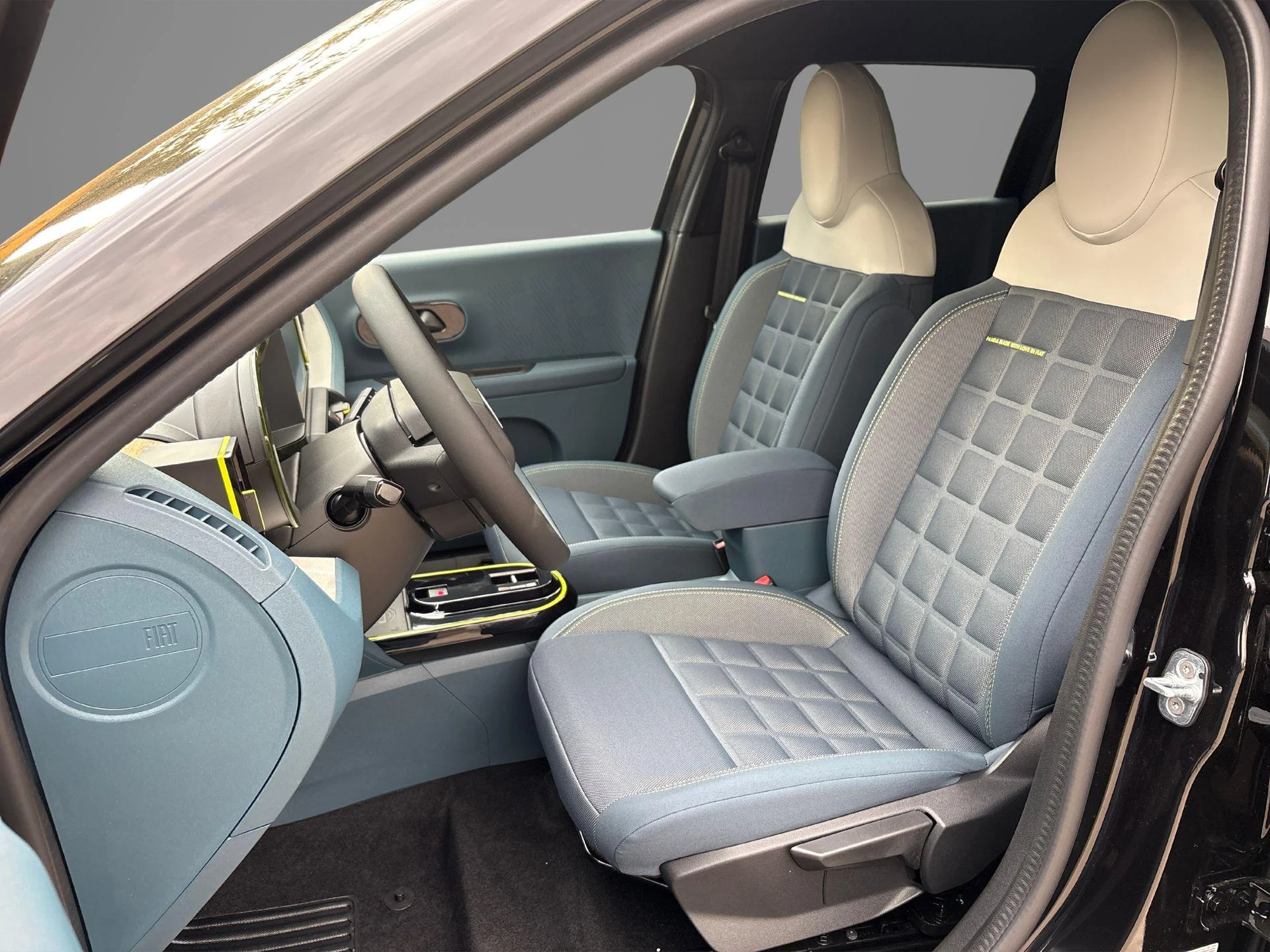 Fiat-Grande Panda-image-1