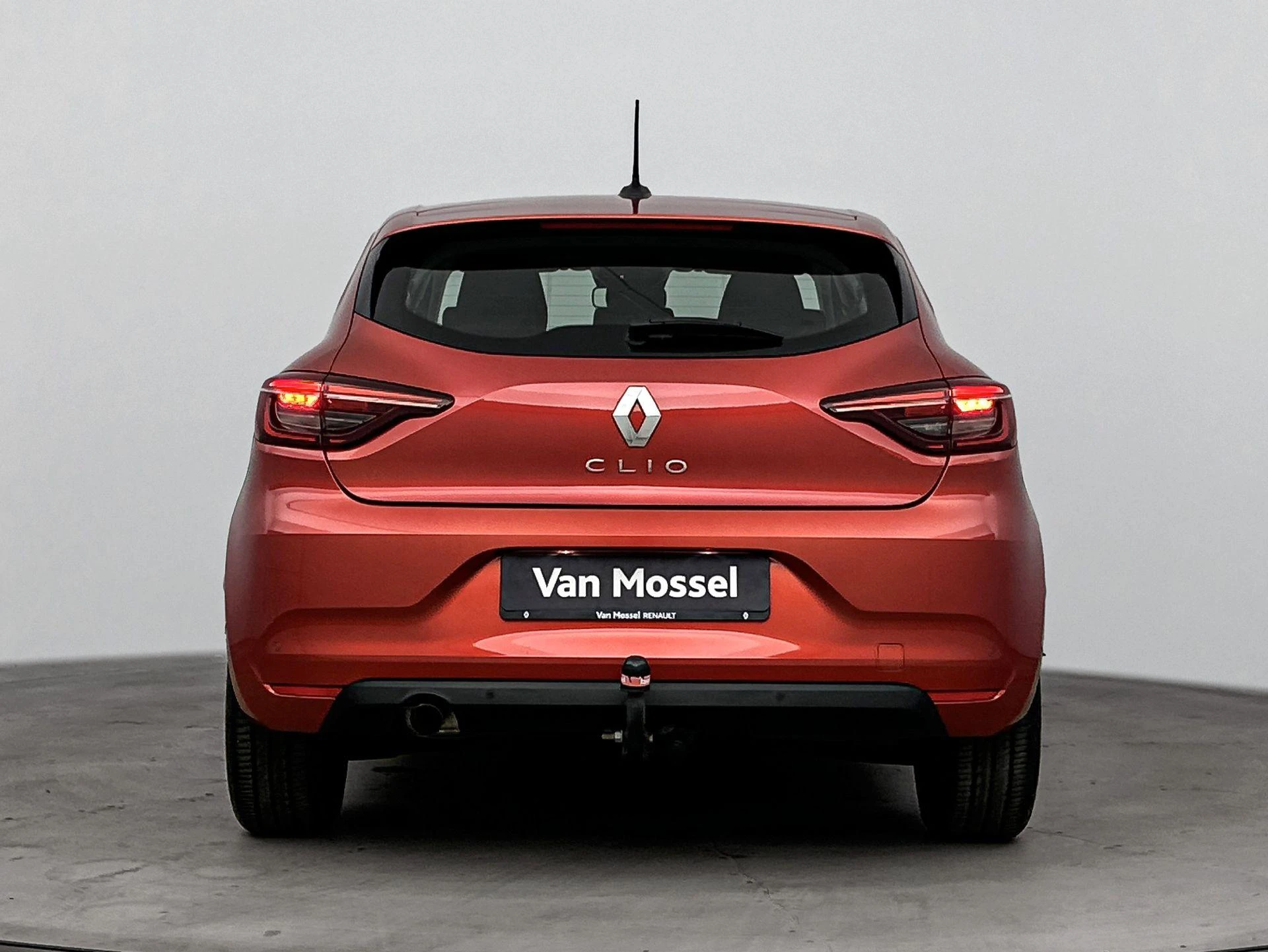Renault-Clio-image-2