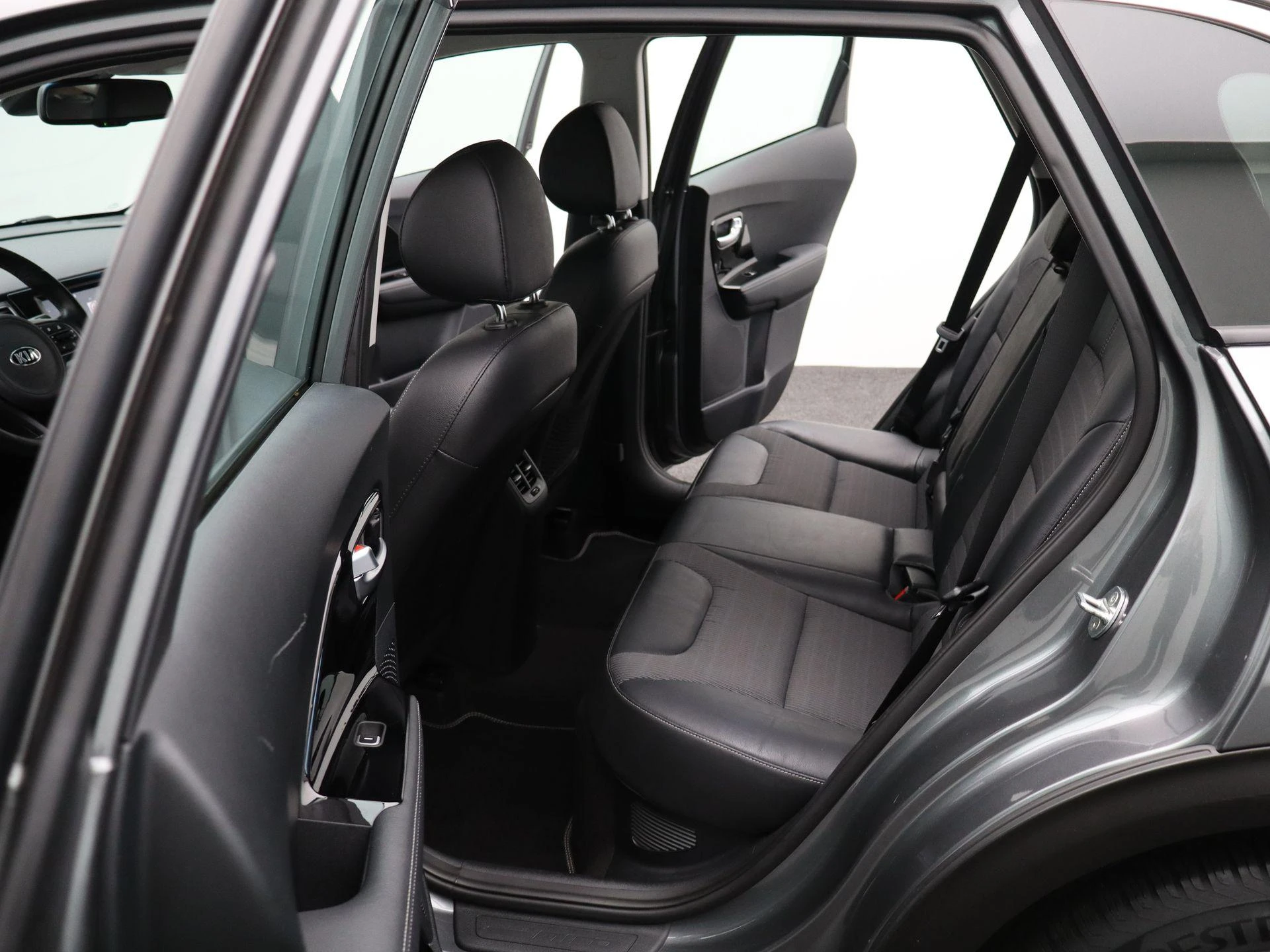 Kia-Niro-image-13