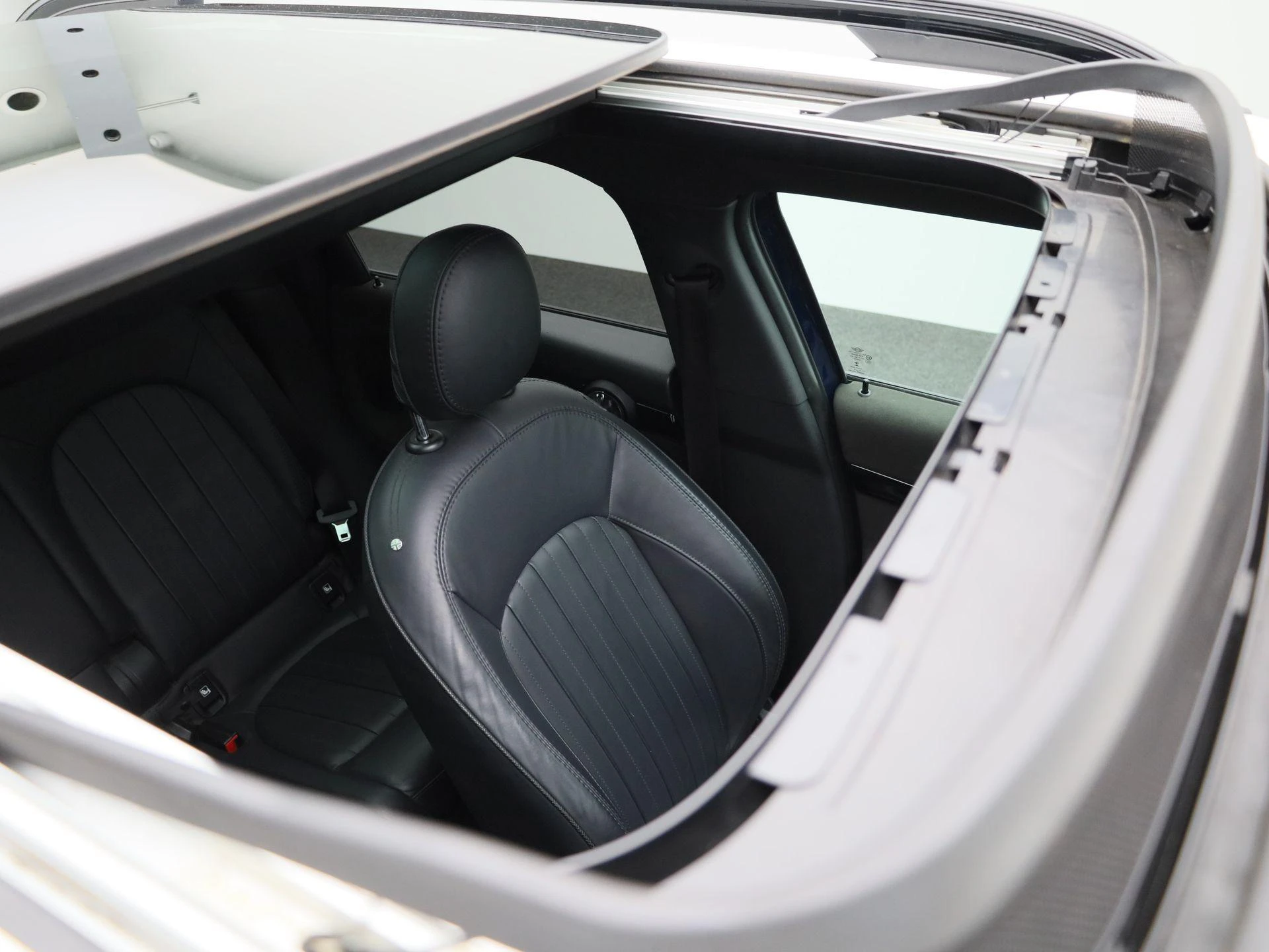 MINI-Countryman-image-39