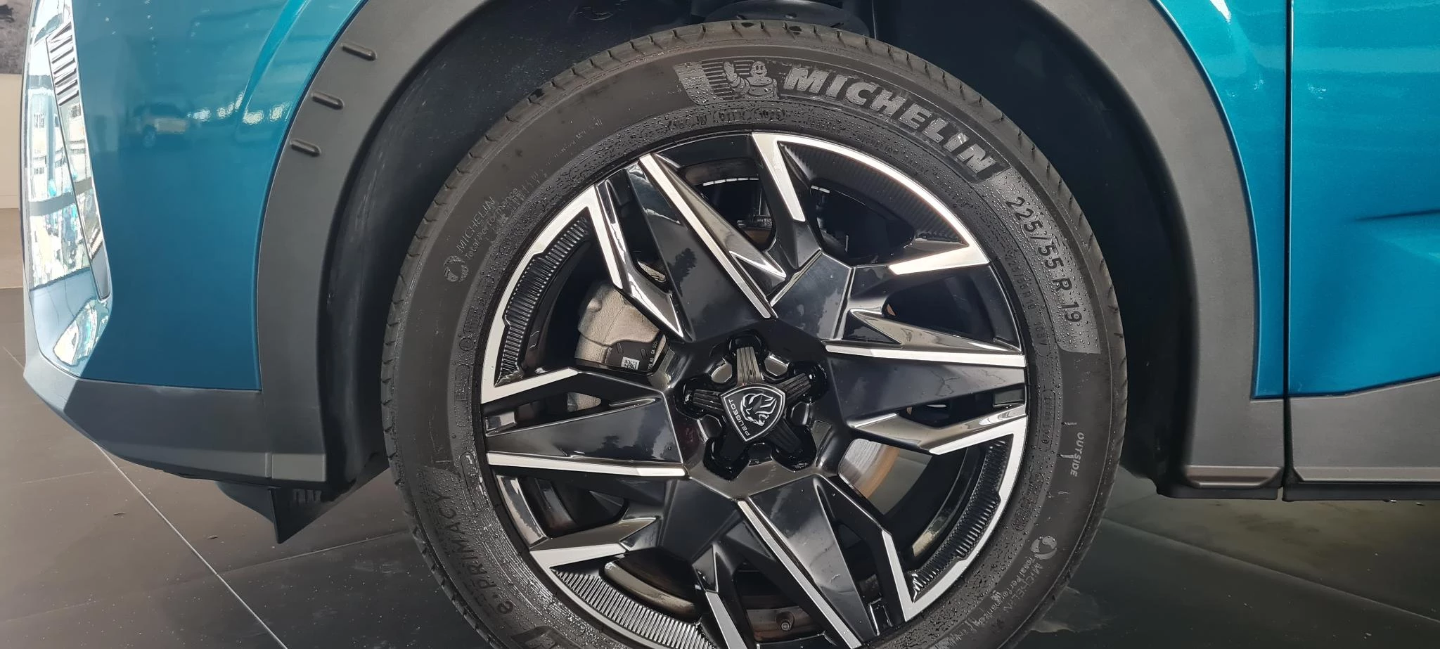 Peugeot 5008 1.2 Hybrid 145 Allure