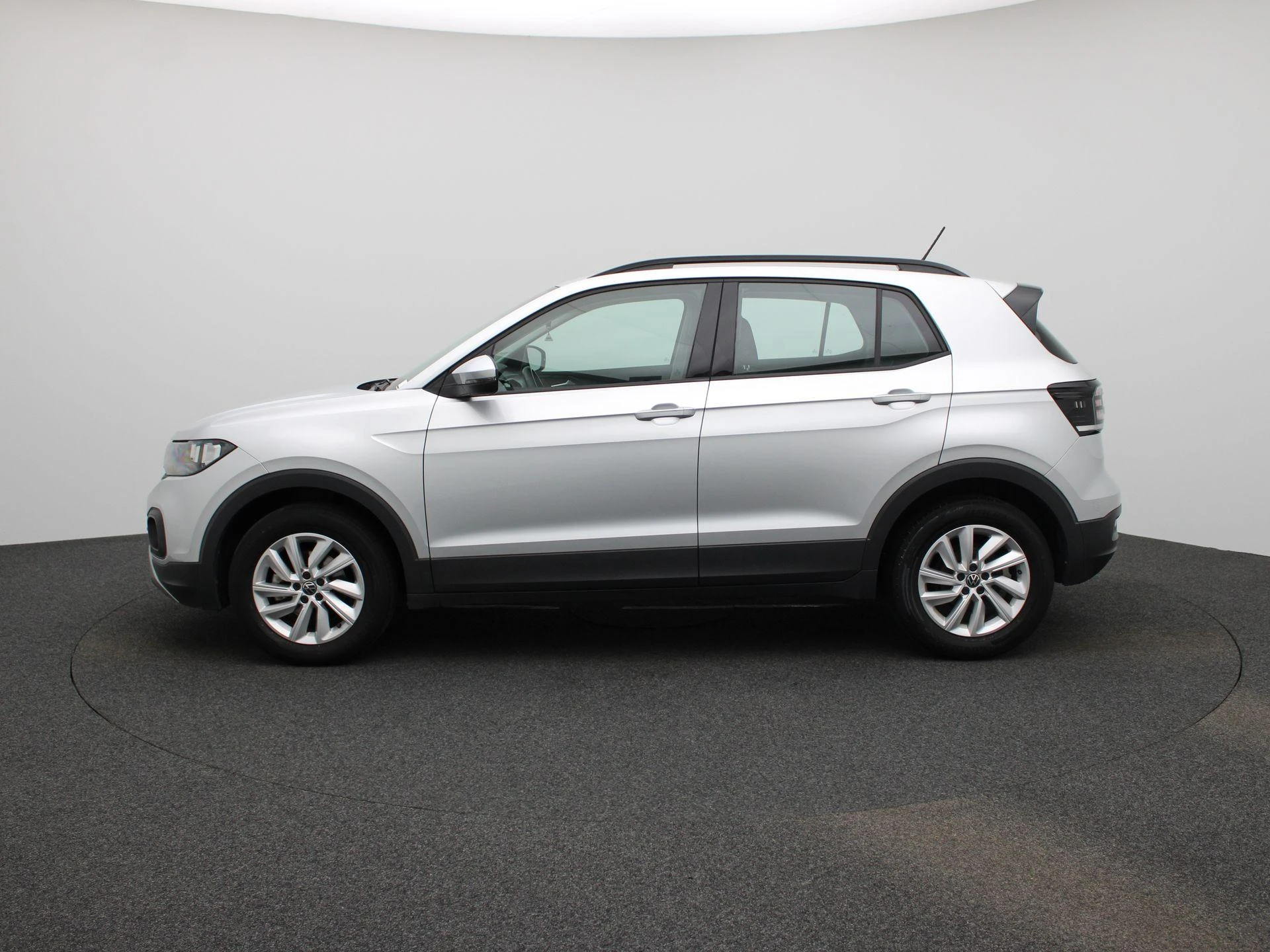 Volkswagen-T-Cross-image-3
