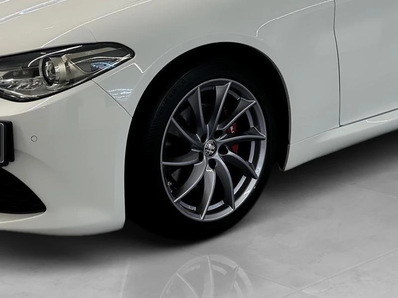 Alfa Romeo-Giulia-image-19