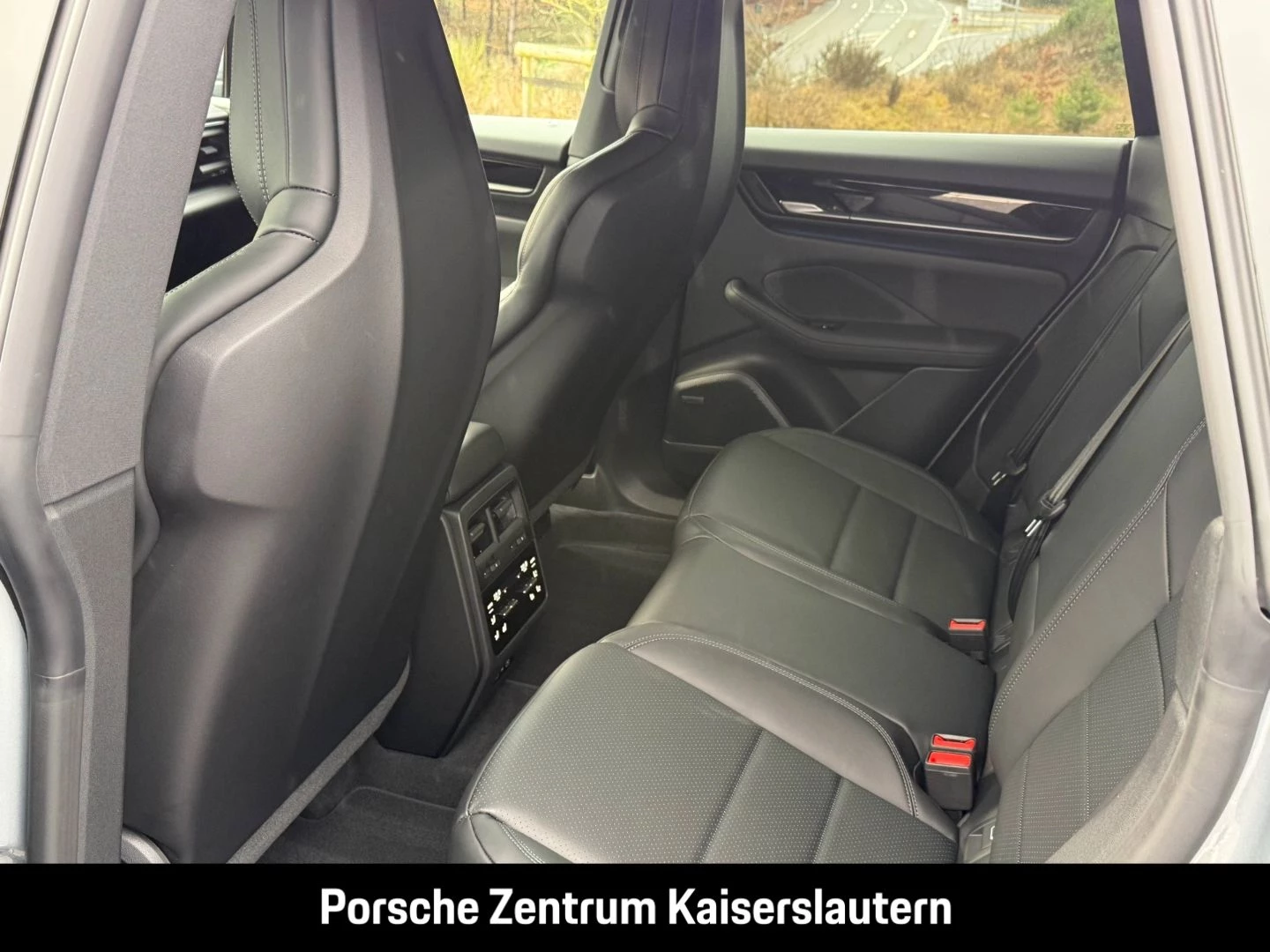 Porsche Macan HA-Lenkung Surround-View BOSE 20-Zoll -